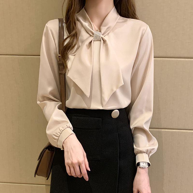 Long-Sleeve Plain Bow Blouse Product Image