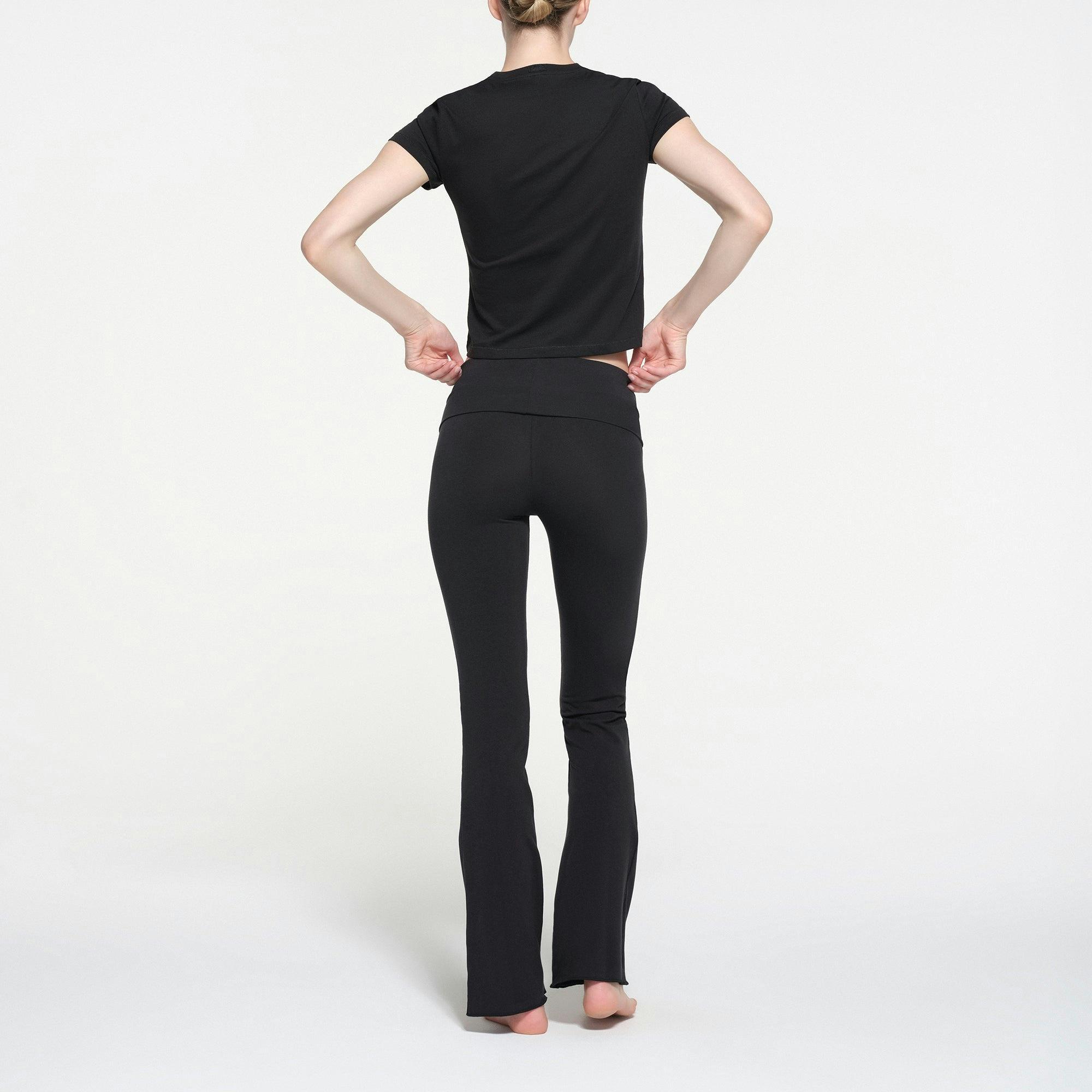 RELAXED TEES SHRUNKEN T-SHIRT | ONYX Product Image