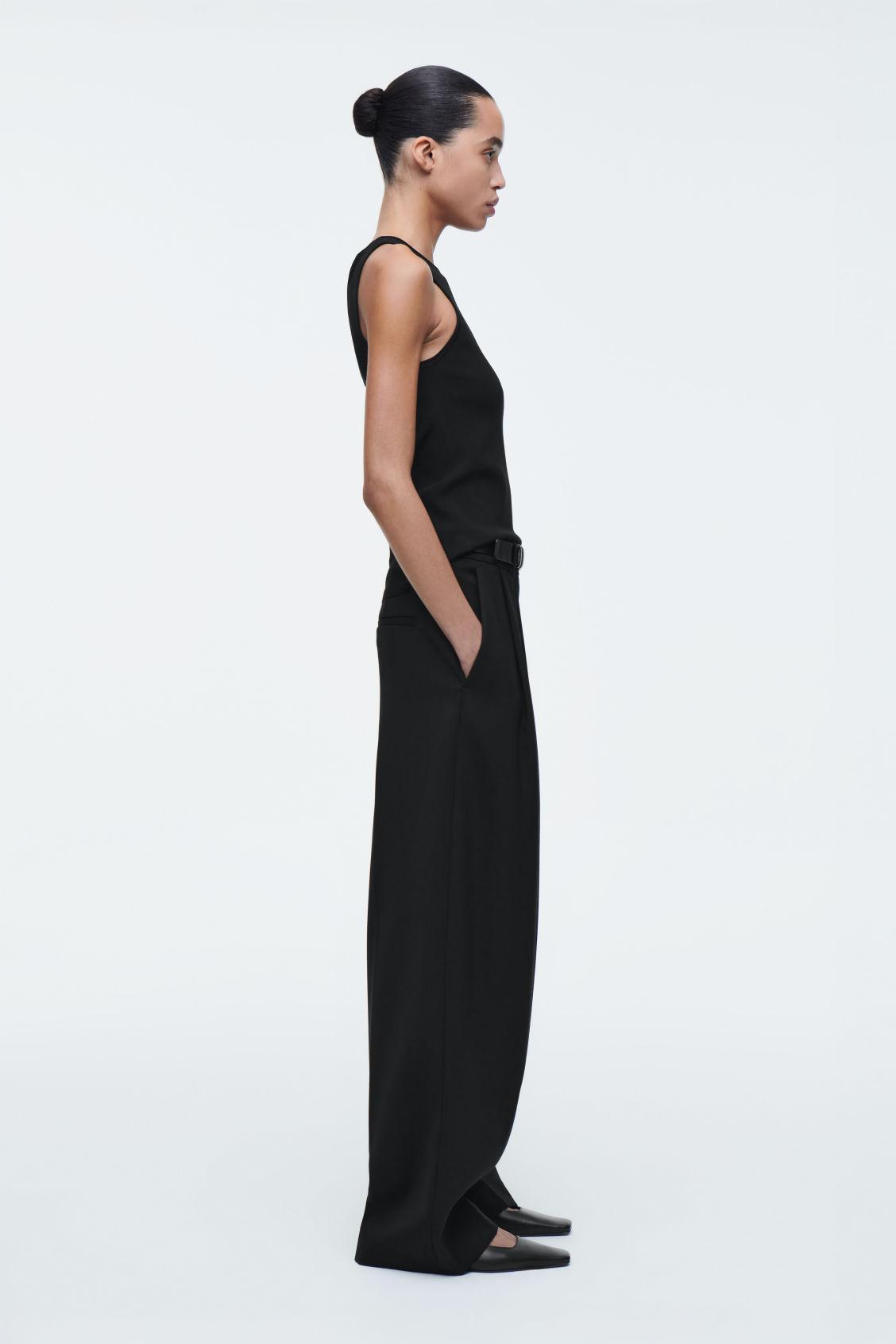 TUBULAR KNITTED TANK TOP Product Image