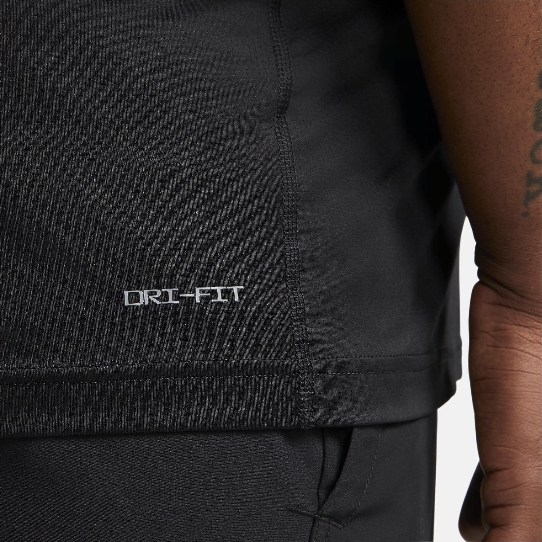 Nike Ready Men's Dri-FIT Short-Sleeve Fitness Top Product Image