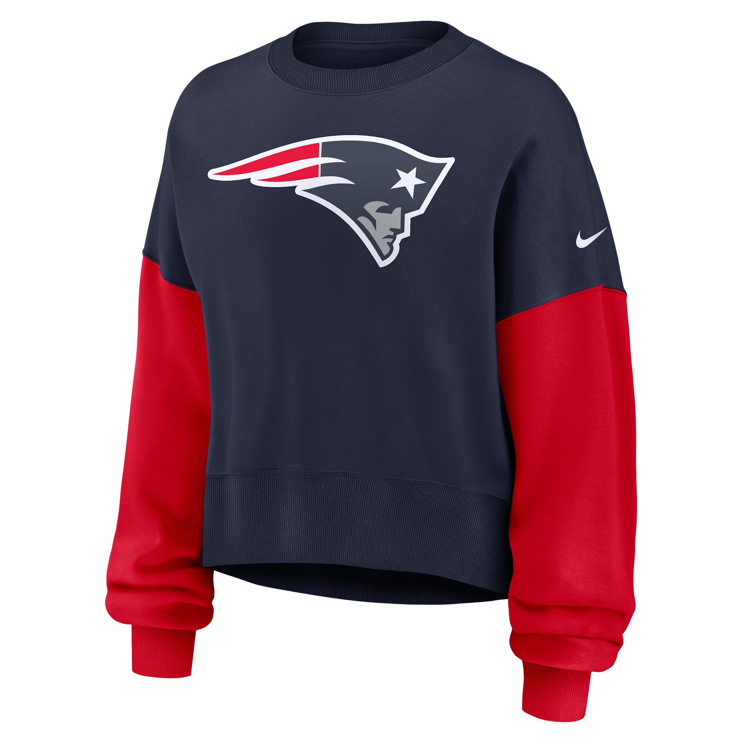New England Patriots Women's Nike NFL Pullover Crew Product Image