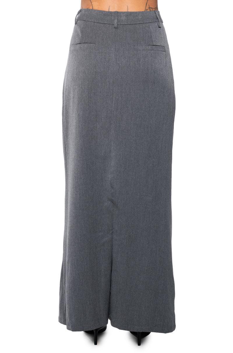 MINIMAL ELEGANCE WOVEN MAXI SKIRT Product Image