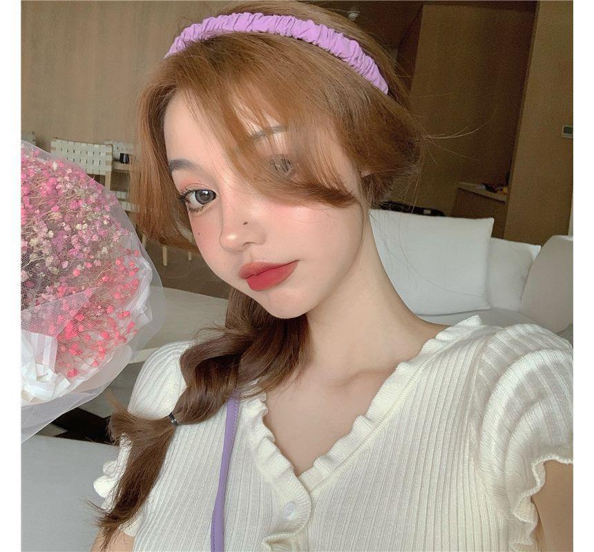 Short-Sleeve Ruffle Trim Plain Knit Top Product Image