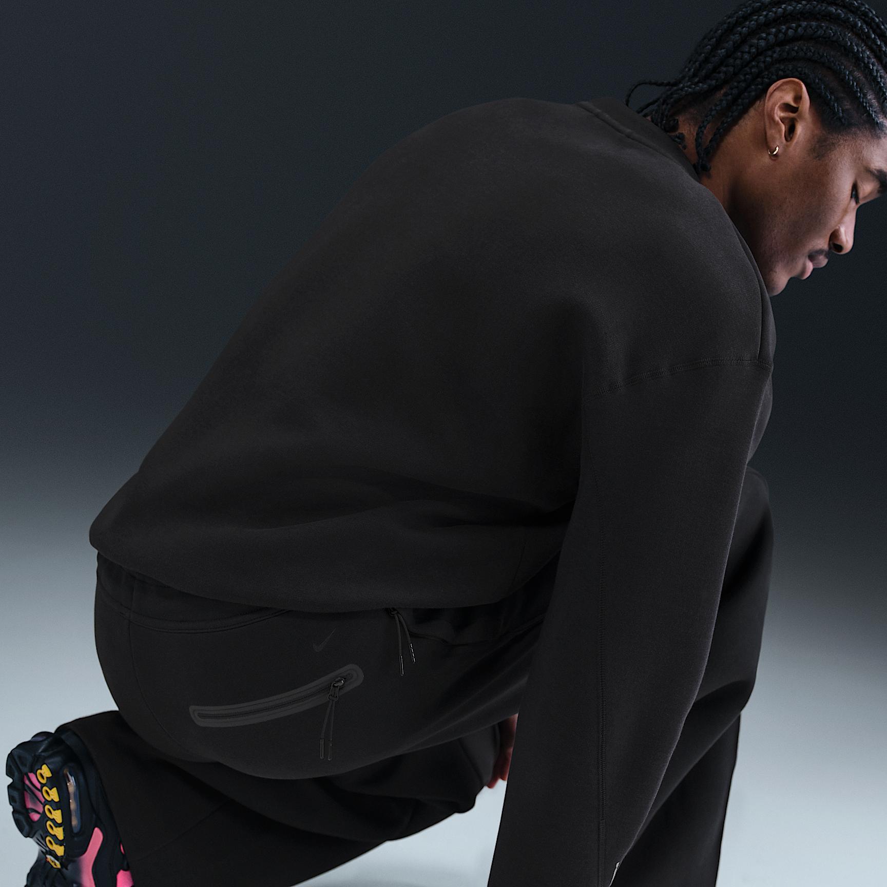 Nike Men's Tech Fleece Loose-Fit Open Hem Pants Product Image