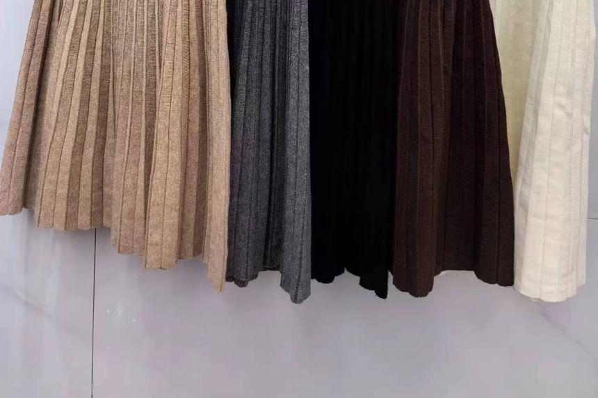 High Rise Plain Pleated Knit Mini A-Line Skirt Product Image