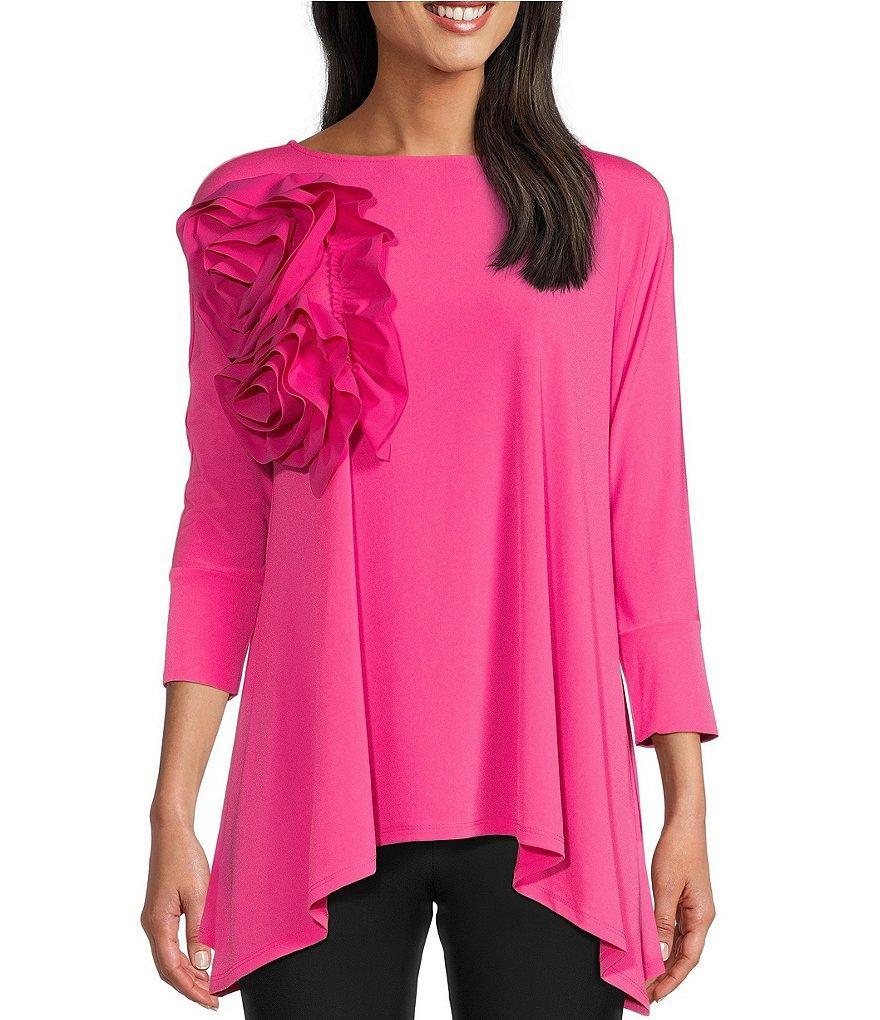 IC Collection Knit Round Neck 3/4 Sleeve Floral Applique Rosette Top Product Image
