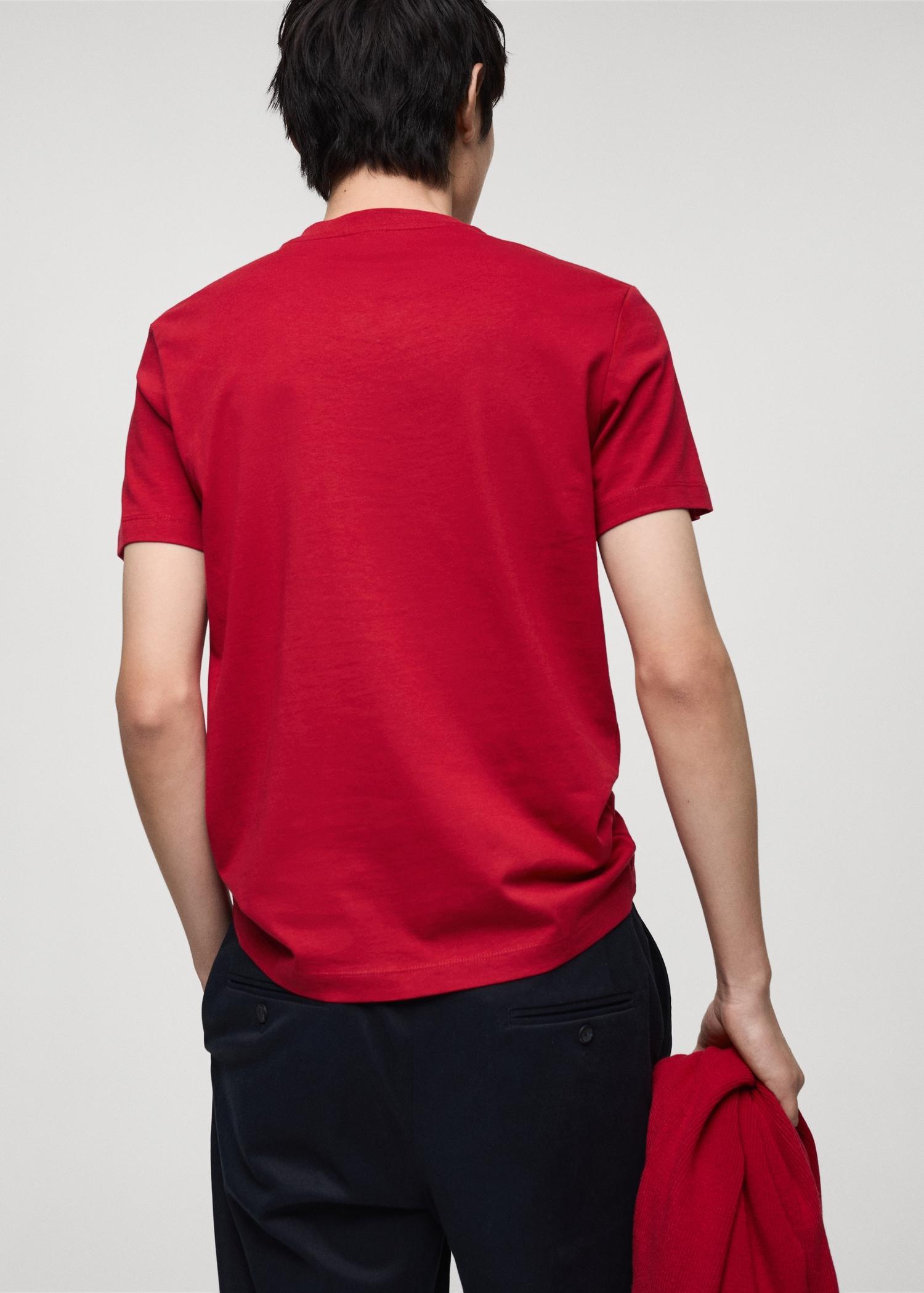 100% cotton slim-fit V-neck t-shirt - Men | MANGO USA Product Image