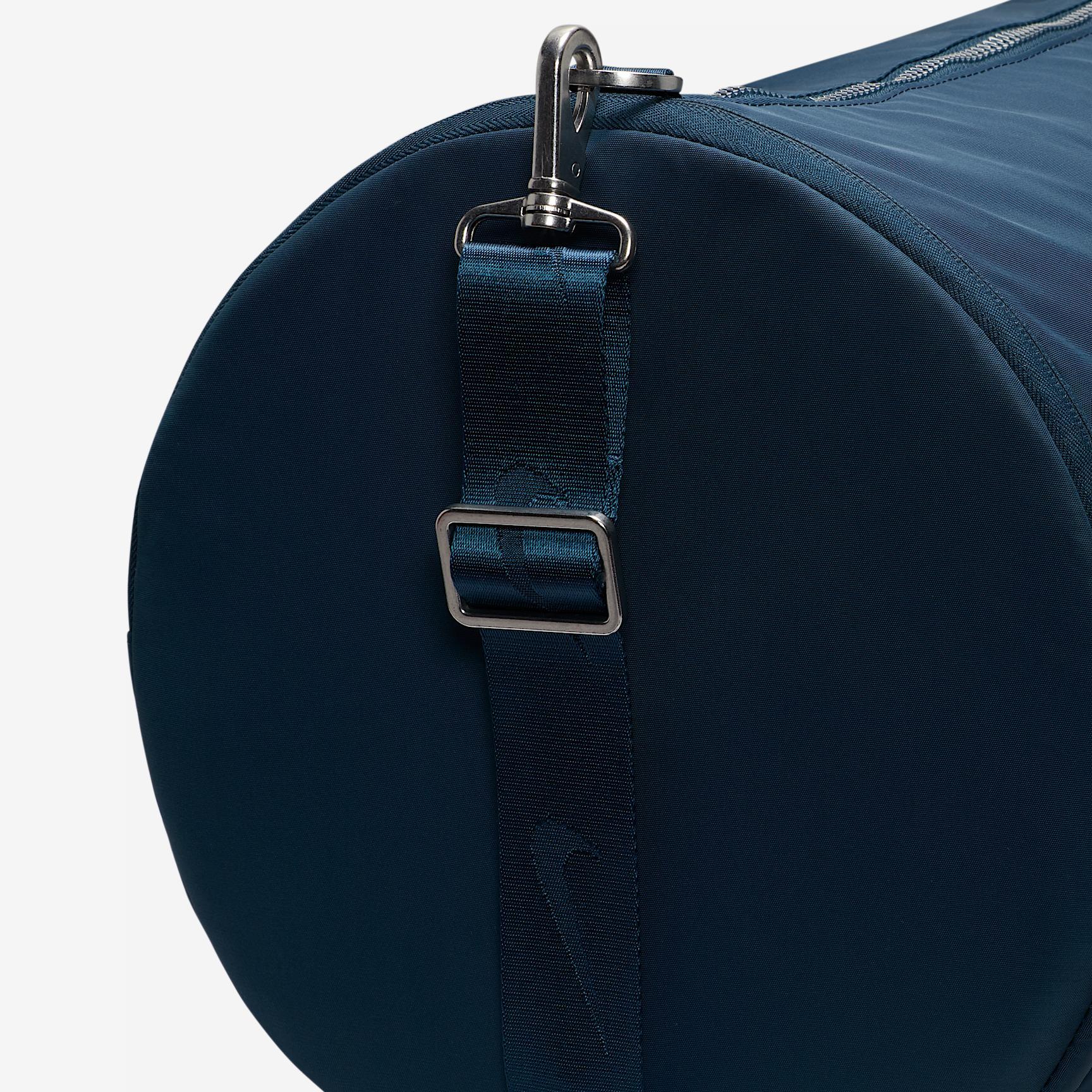 Nike One Duffel Bag (35L) Product Image