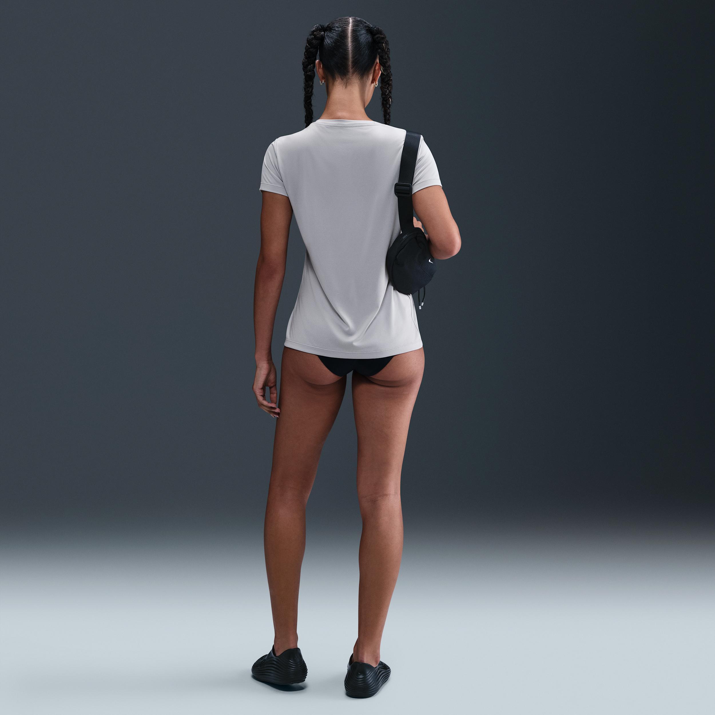 Nike Women's Swim Swoosh Hydroguard Short-Sleeve Top Product Image