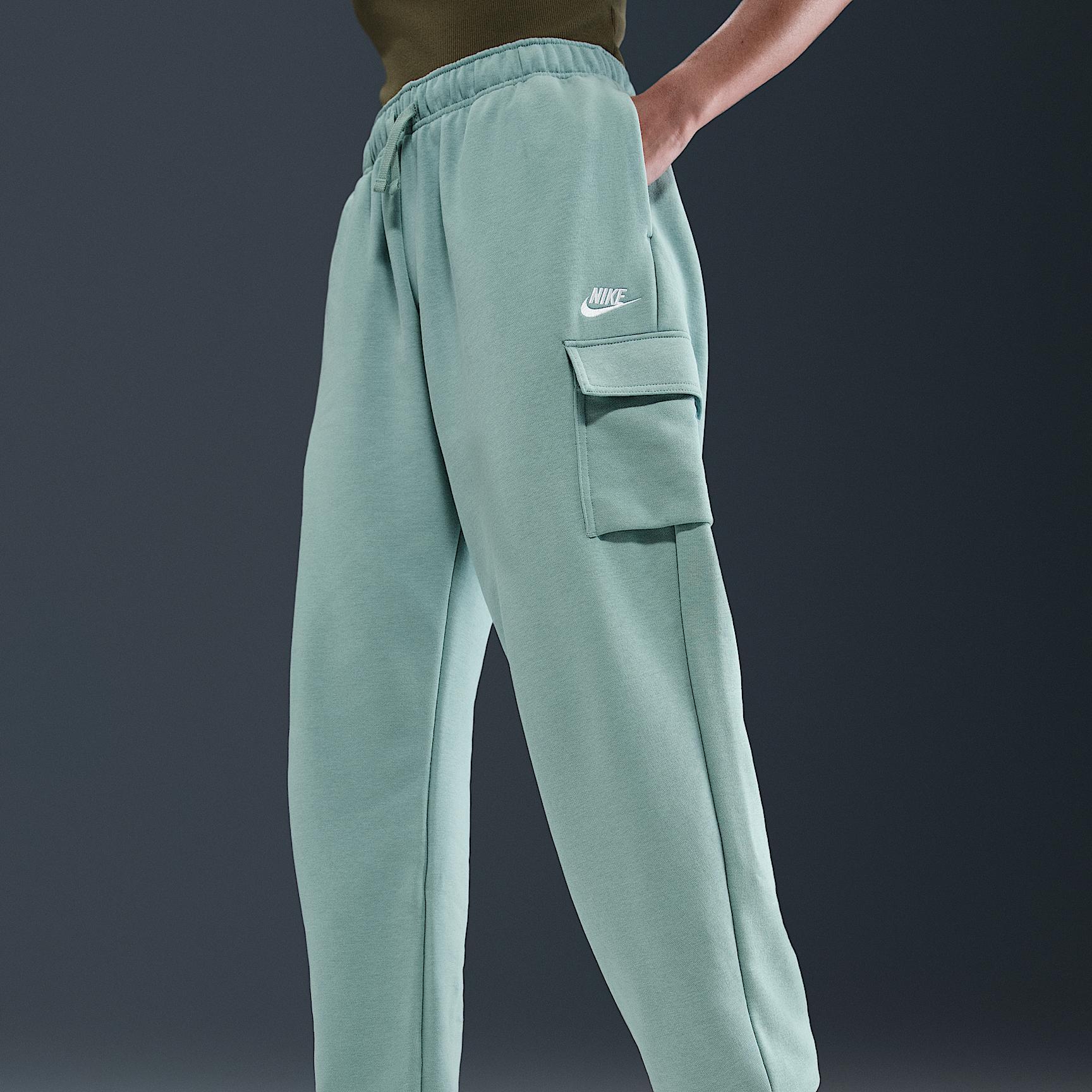 Women's Nike Sportswear Club Fleece Mid-Rise Oversized Cargo Sweatpants Product Image