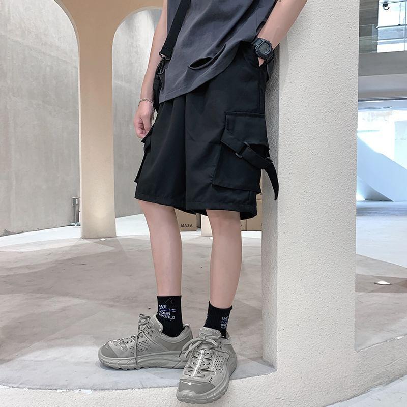 Mid Rise Plain Wide Leg Cargo Shorts Product Image