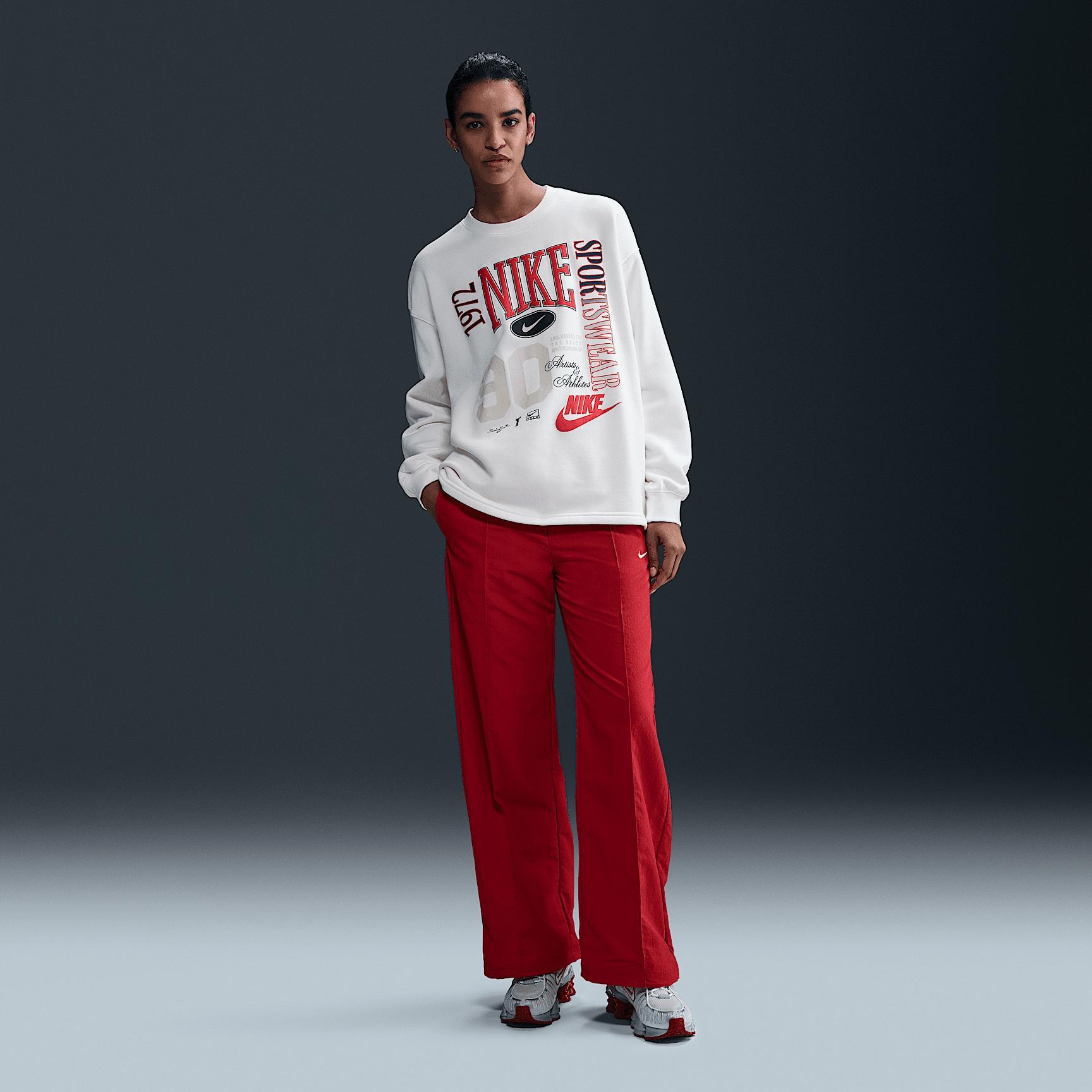 Nike Sportswear Women's Oversized Crew-Neck French Terry Sweatshirt Product Image