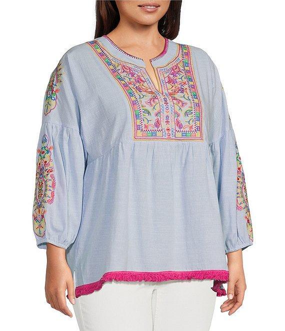 Calessa Plus Size Embroidered Patchwork Split Round V-Neck 3/4 Sleeve Tunic Product Image