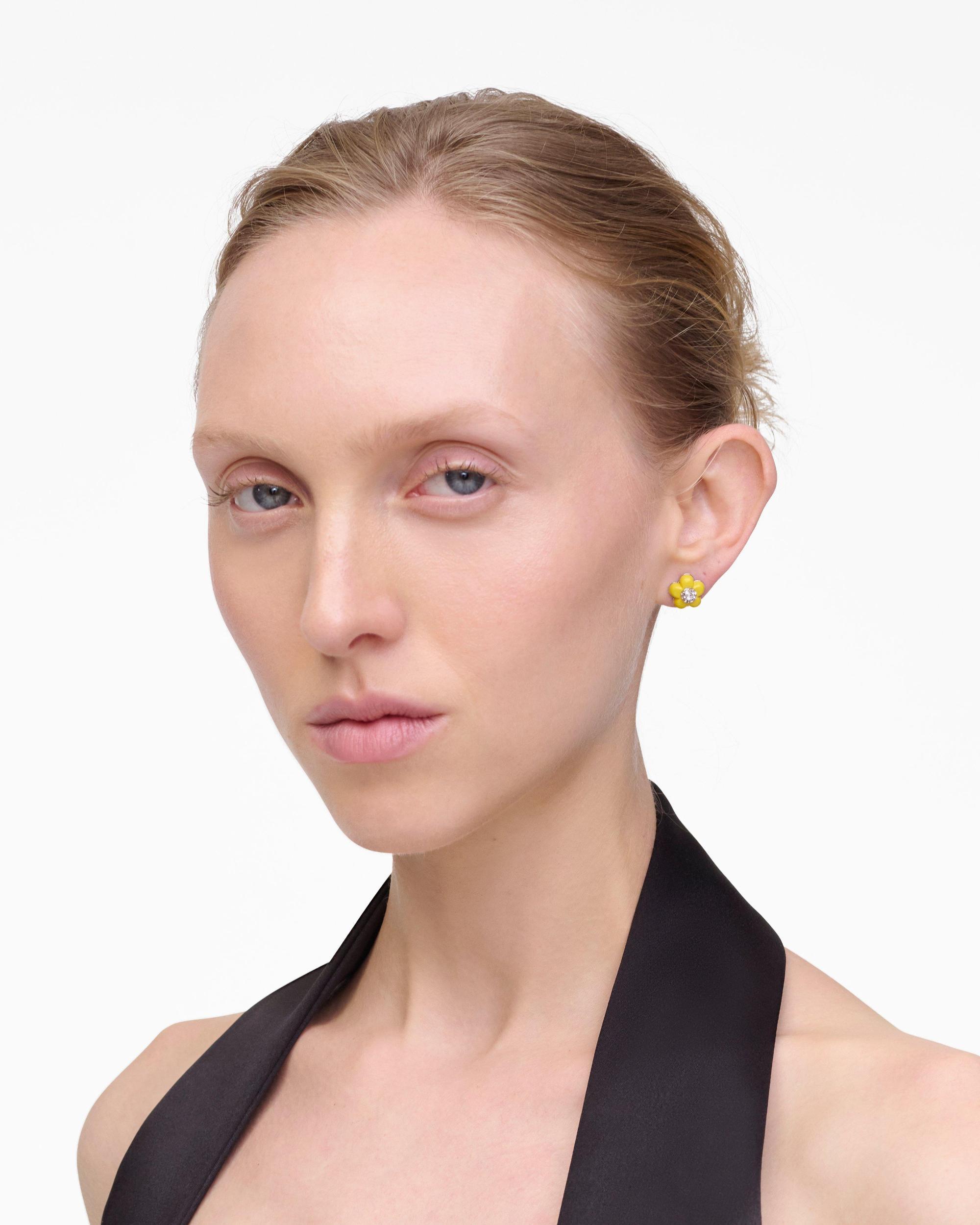 The Star Balloon Stud Earrings Product Image