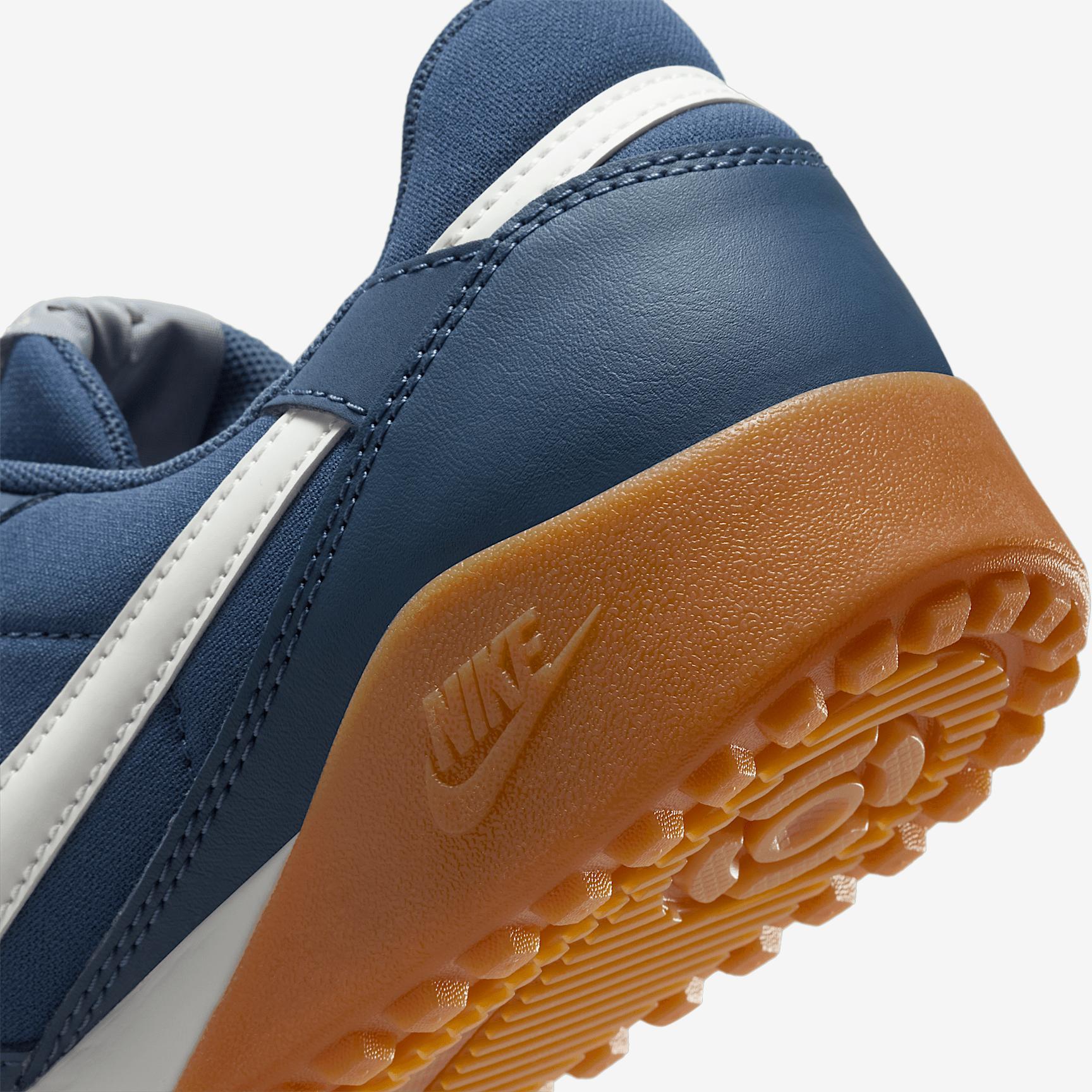 Nike Women's Terra Manta Shoes Product Image