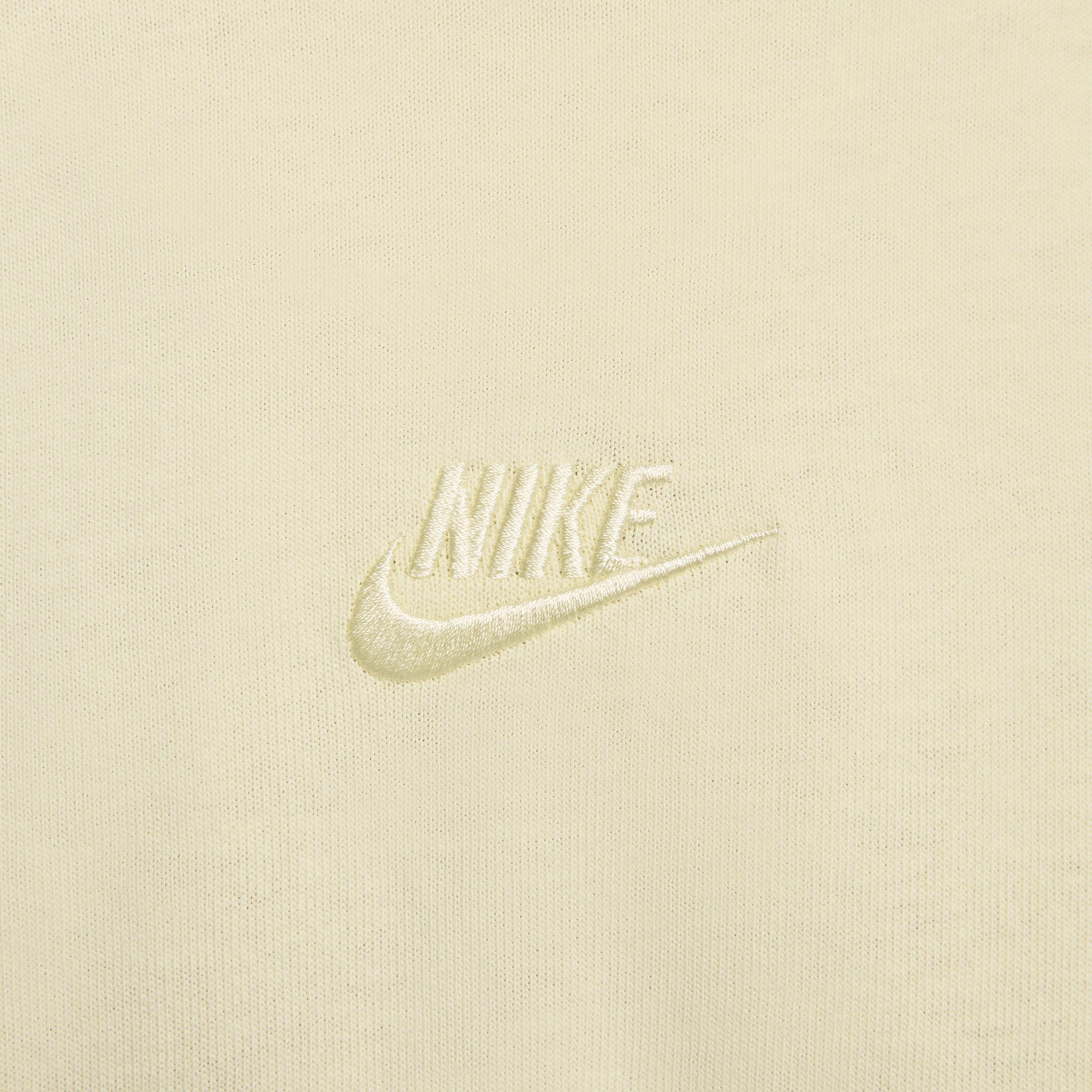 Men's Nike Sportswear Premium Essentials Long-Sleeve T-Shirt Product Image