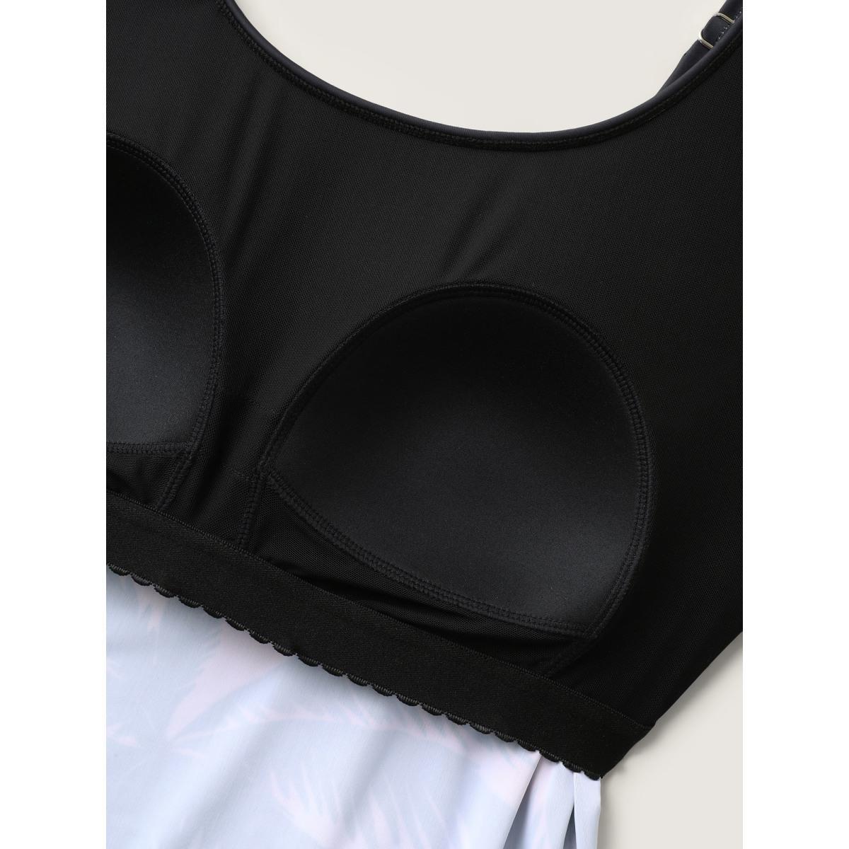 Plus Size Tropical Color Contrast Swim Top Women's Swimwear Black Beach Contrast High stretch Bodycon Non Curve Swim Tops BloomChic 26/4X Product Image