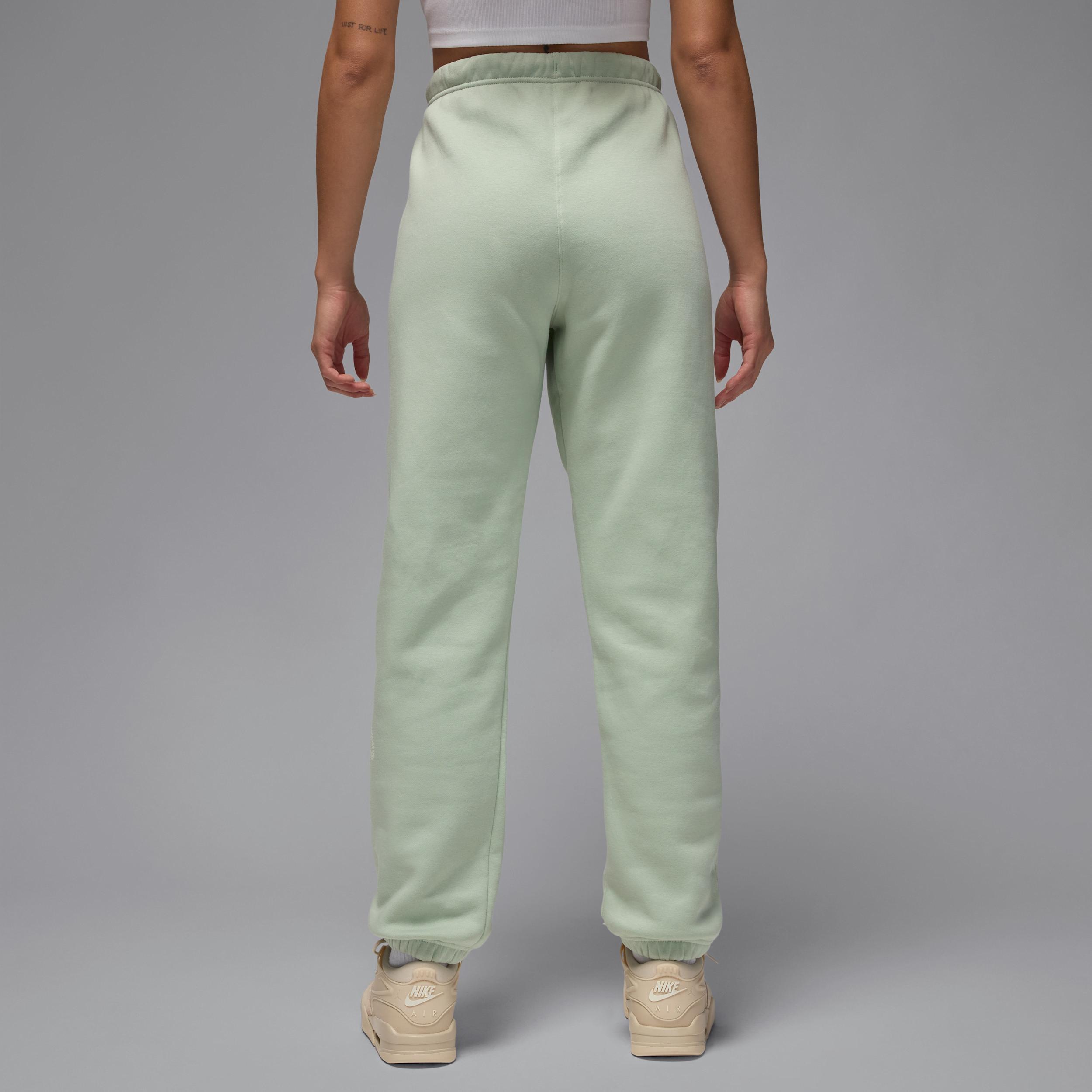 Jordan Brooklyn Fleece Women's Graphic Pants Product Image