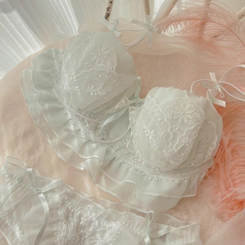 Bow Lace Wireless Bra Product Image