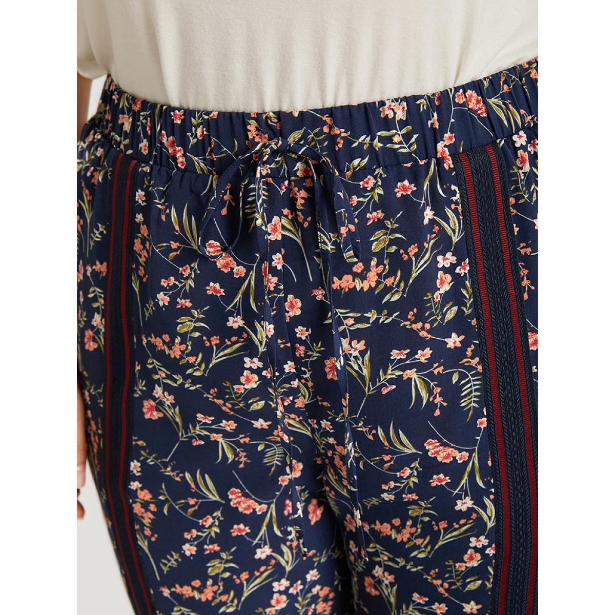 Plus Size Ditsy Floral Pocket Elastic Waist Ties Patchwork Pants Women Indigo Elegant High Rise Dailywear Pants BloomChic 22-24/3X Product Image