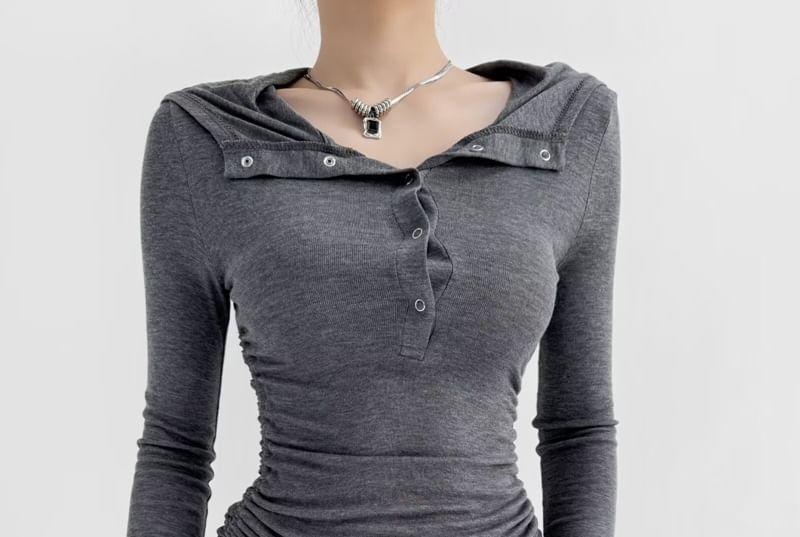 Long-Sleeve Plain Hooded Drawstring Shirred T-Shirt Product Image