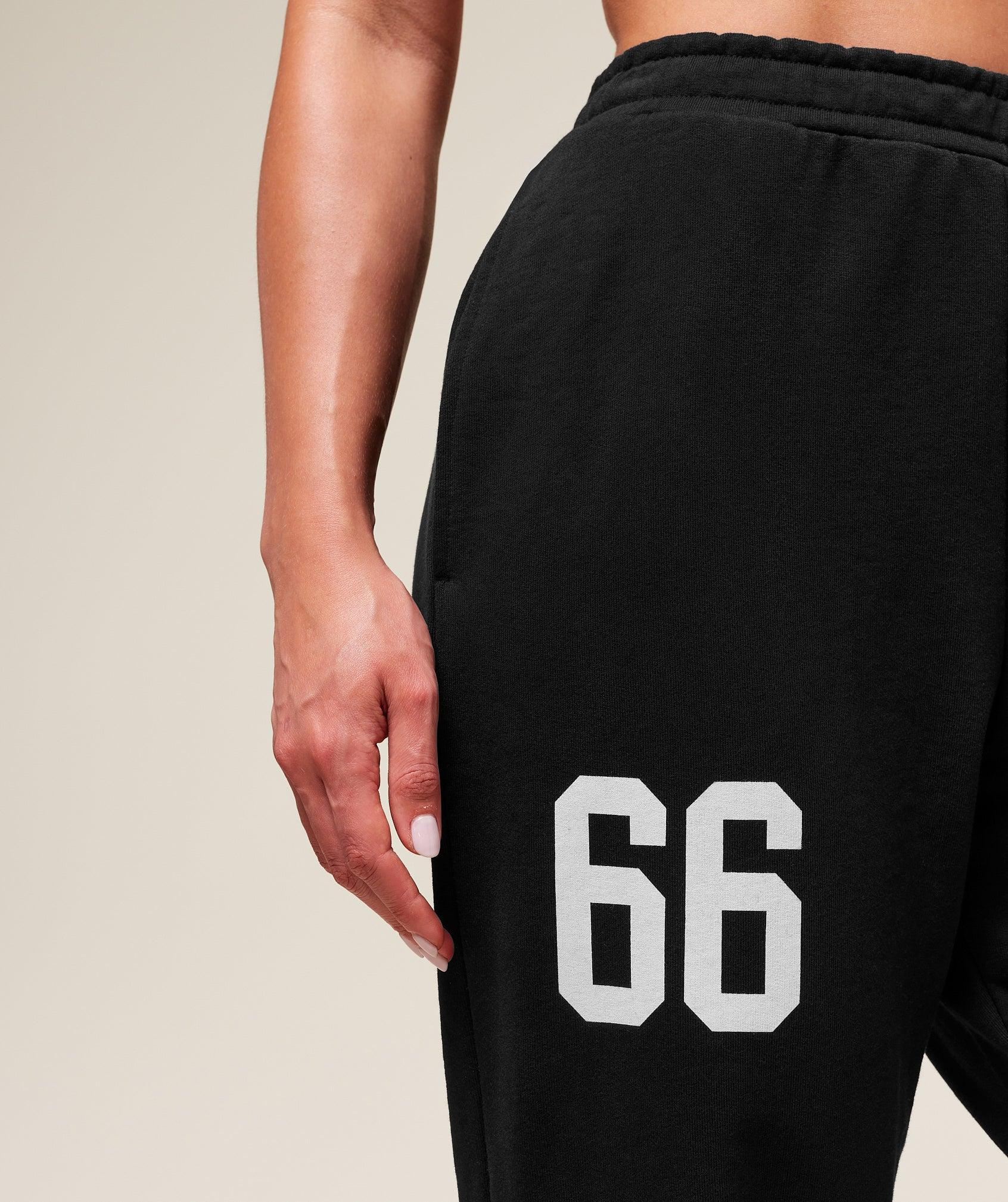 Gymshark Varsity Graphic Oversized Jogger - Black Female Product Image