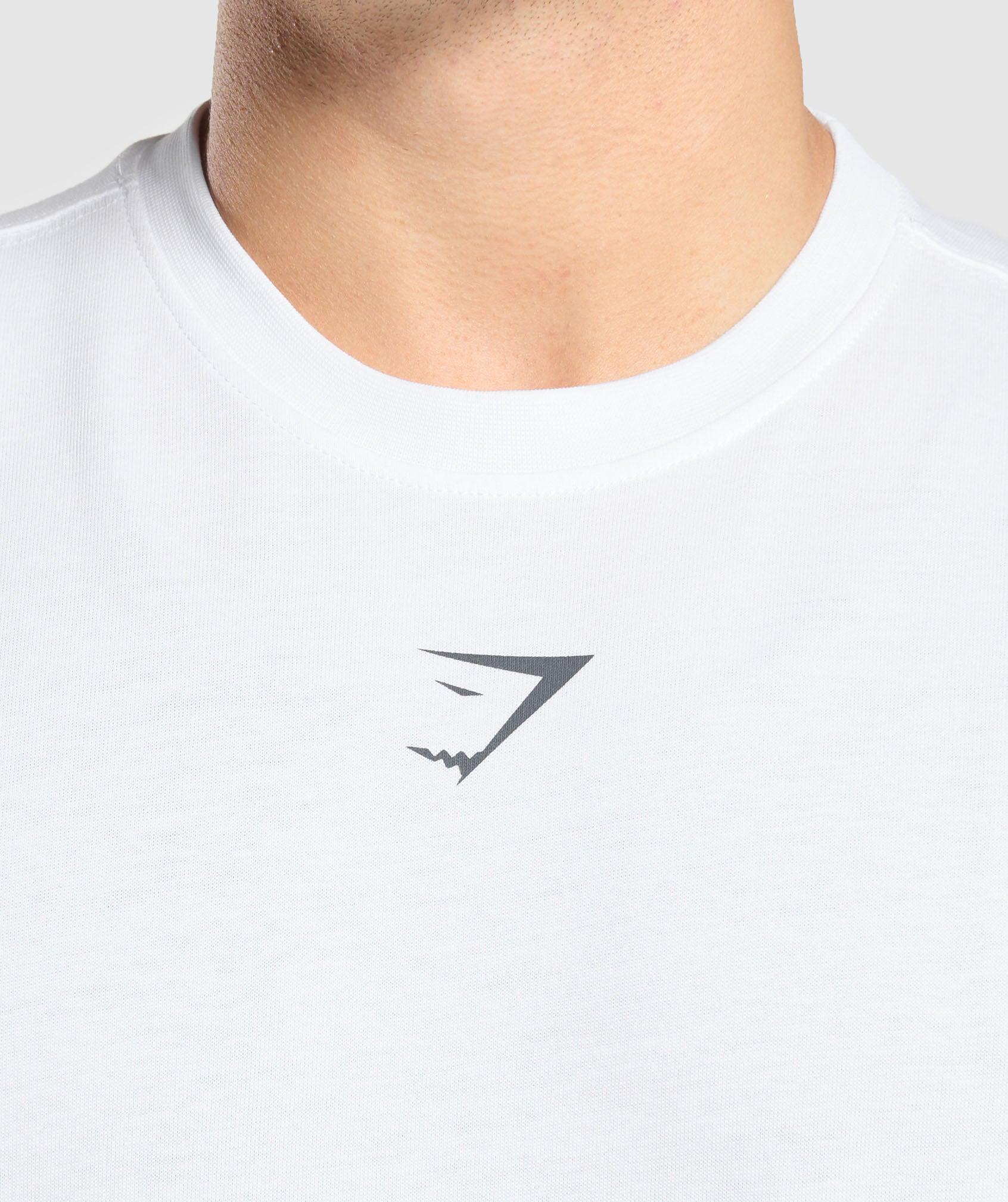 Lifting Club T-Shirt Product Image