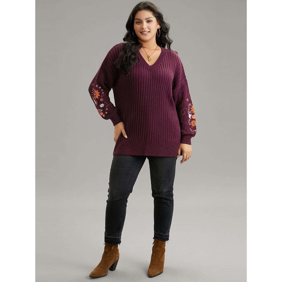 Plus Size Floral Embroidered Plisse Drop Shoulder Pullover Burgundy Women Casual Loose Long Sleeve V-neck Dailywear Pullovers BloomChic 10/M Product Image