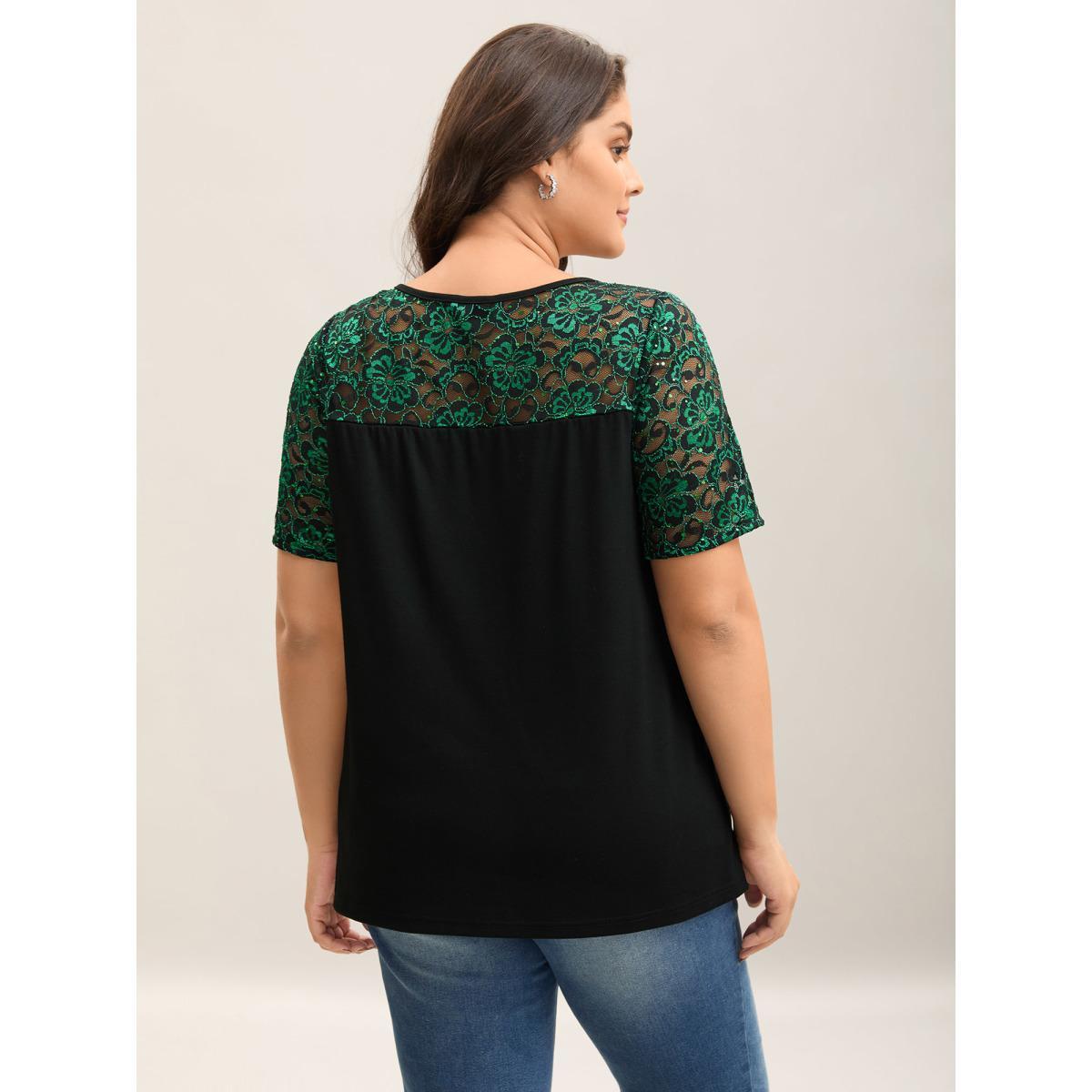 Plus Size Lace Neck Sequins Color Contrast T-Shirt Black Women Elegant Texture Round Neck Everyday T-shirts BloomChic 26/4X Product Image