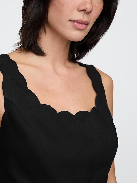 Linen-Blend Scalloped Cropped Top Product Image