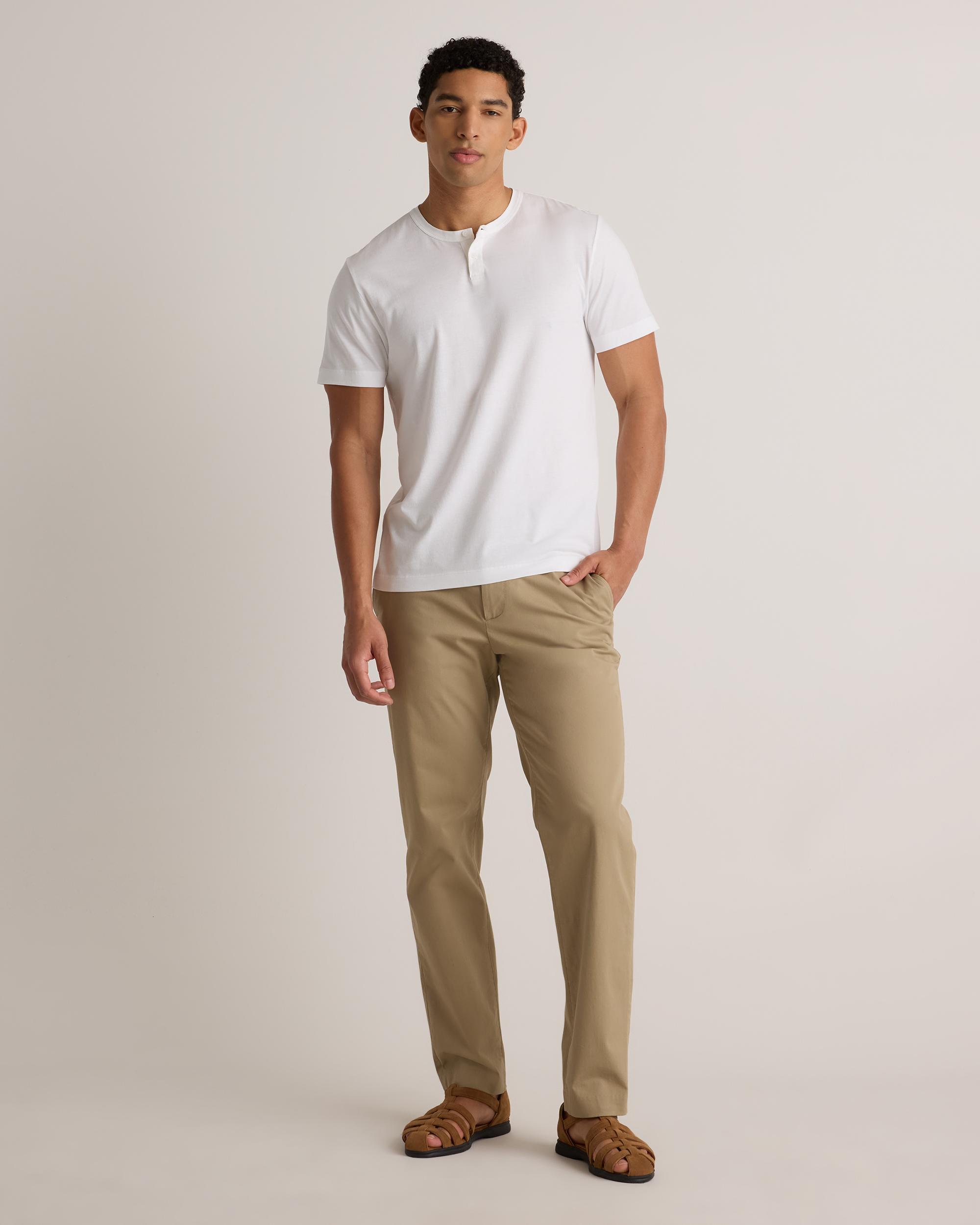 Quince | Men's 100% Pima Cotton Luxe Touch Henley Organic Cotton Product Image