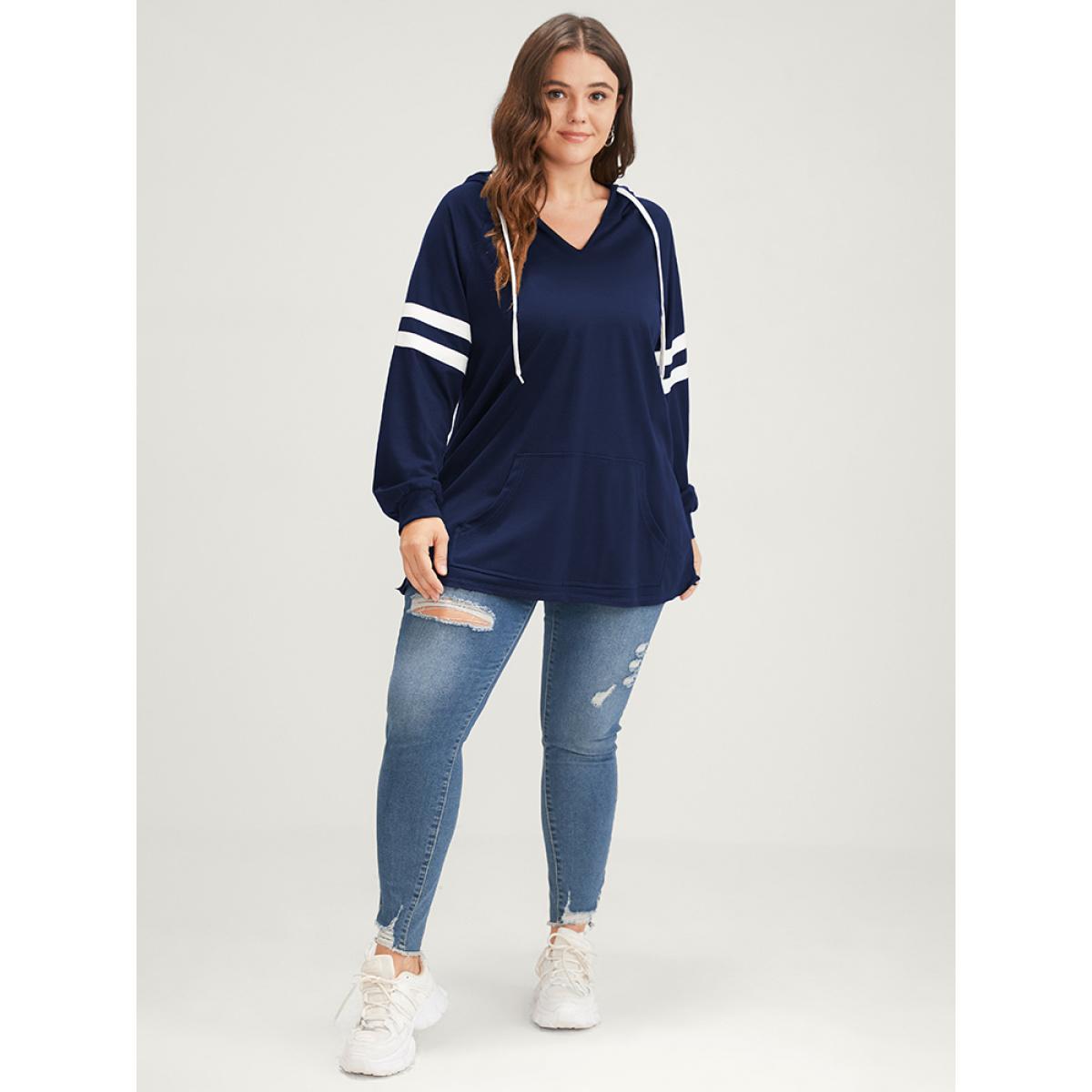 Plus Size Solid Contrast Pocket Drawstring Hooded Sweatshirt Women DarkBlue Casual Contrast Hooded Dailywear Sweatshirts BloomChic 22-24/3X Product Image