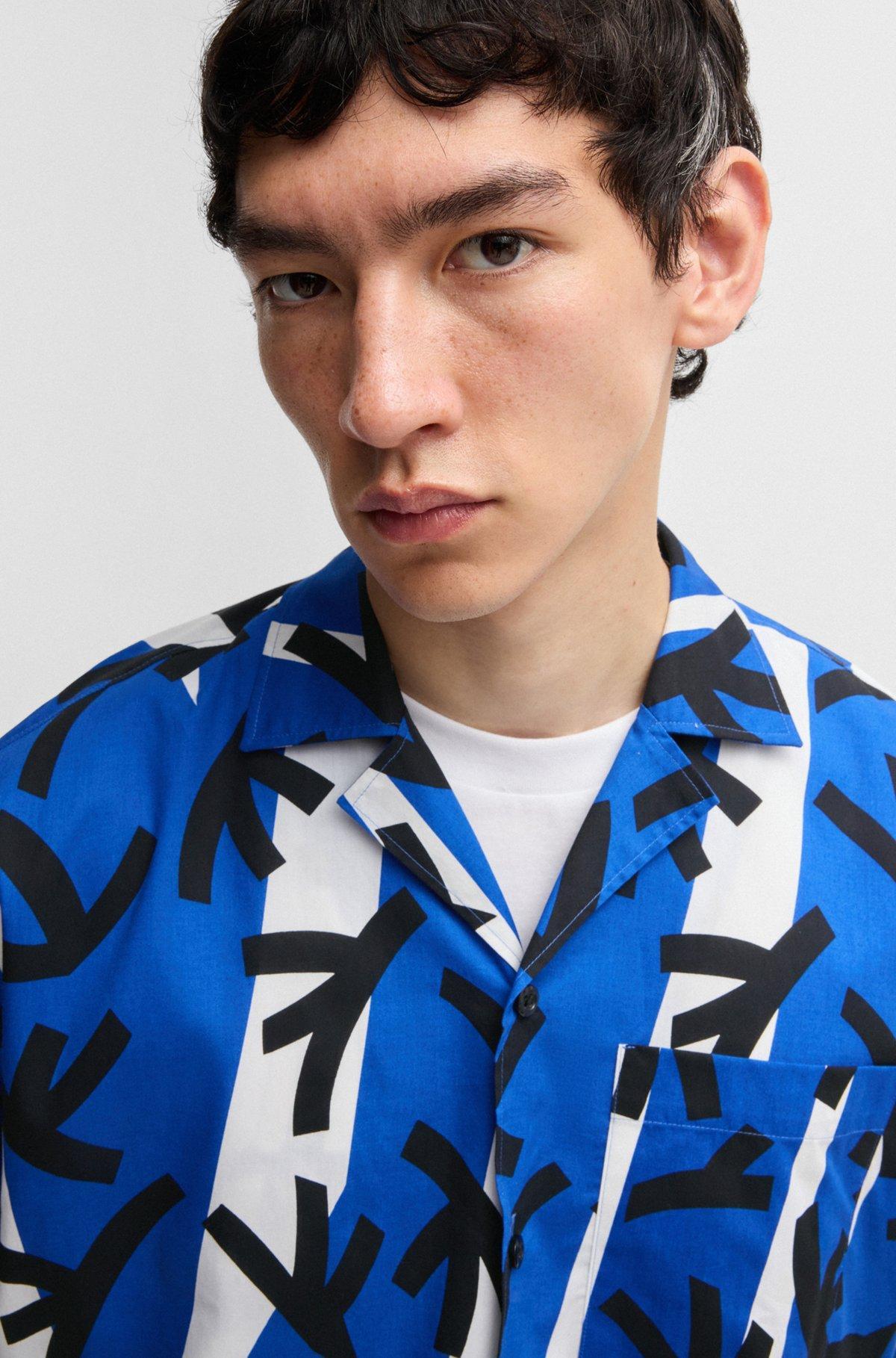 Relaxed-fit shirt in printed cotton poplin Product Image