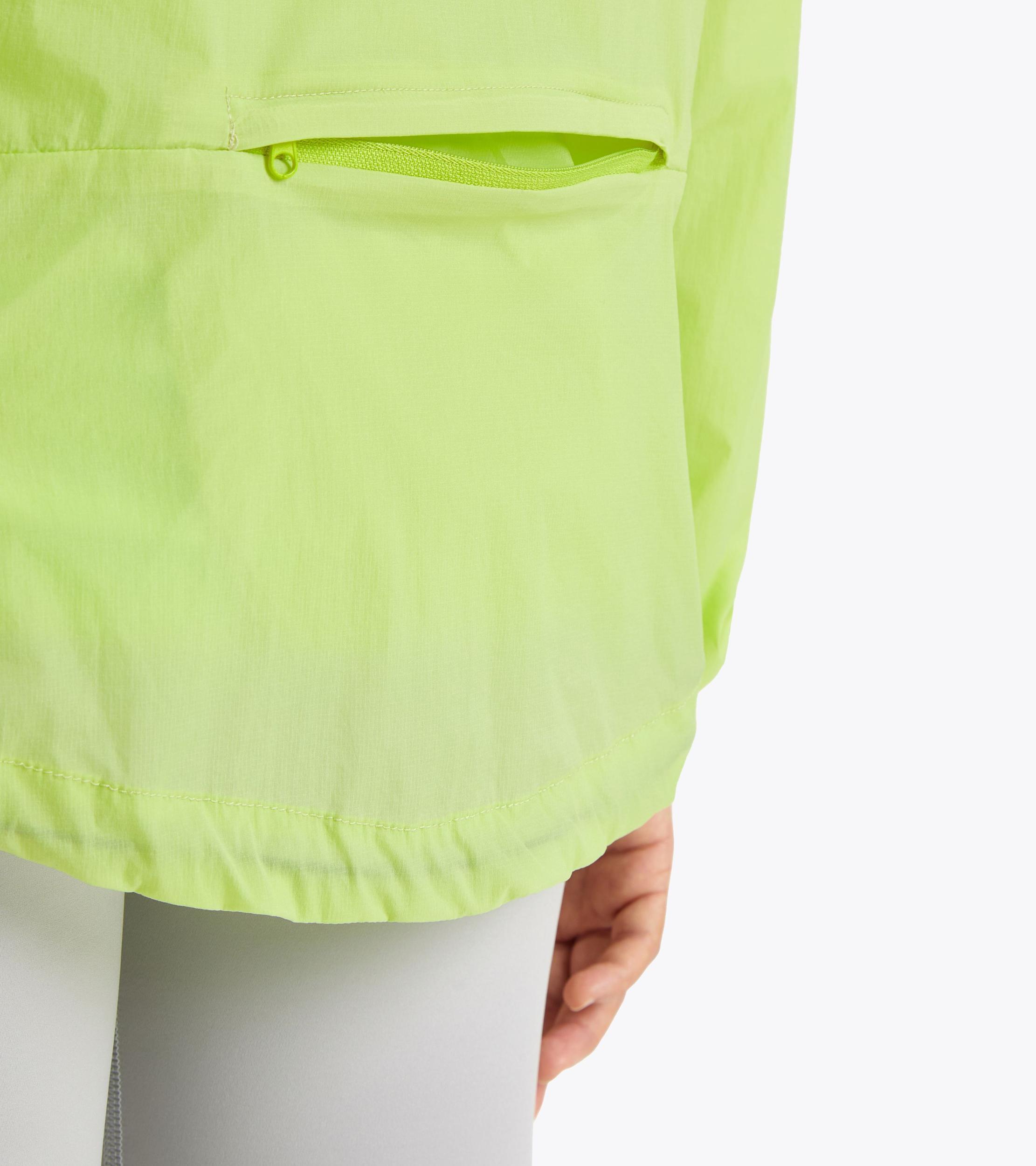 L. PACKABLE WIND JACKET Product Image