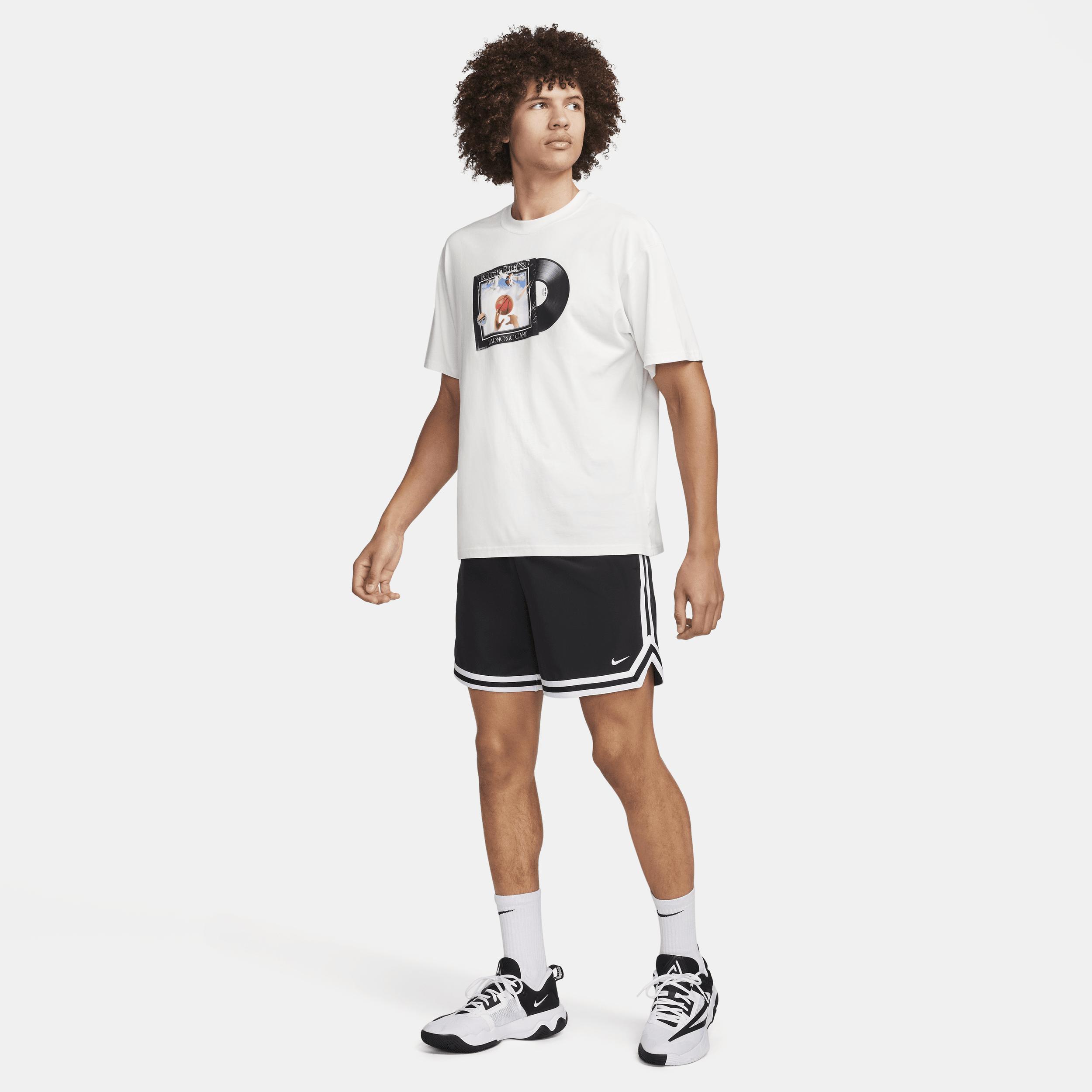 Nike Mens Dri-FIT DNA UV Woven 6 Basketball Shorts in Black/White Product Image