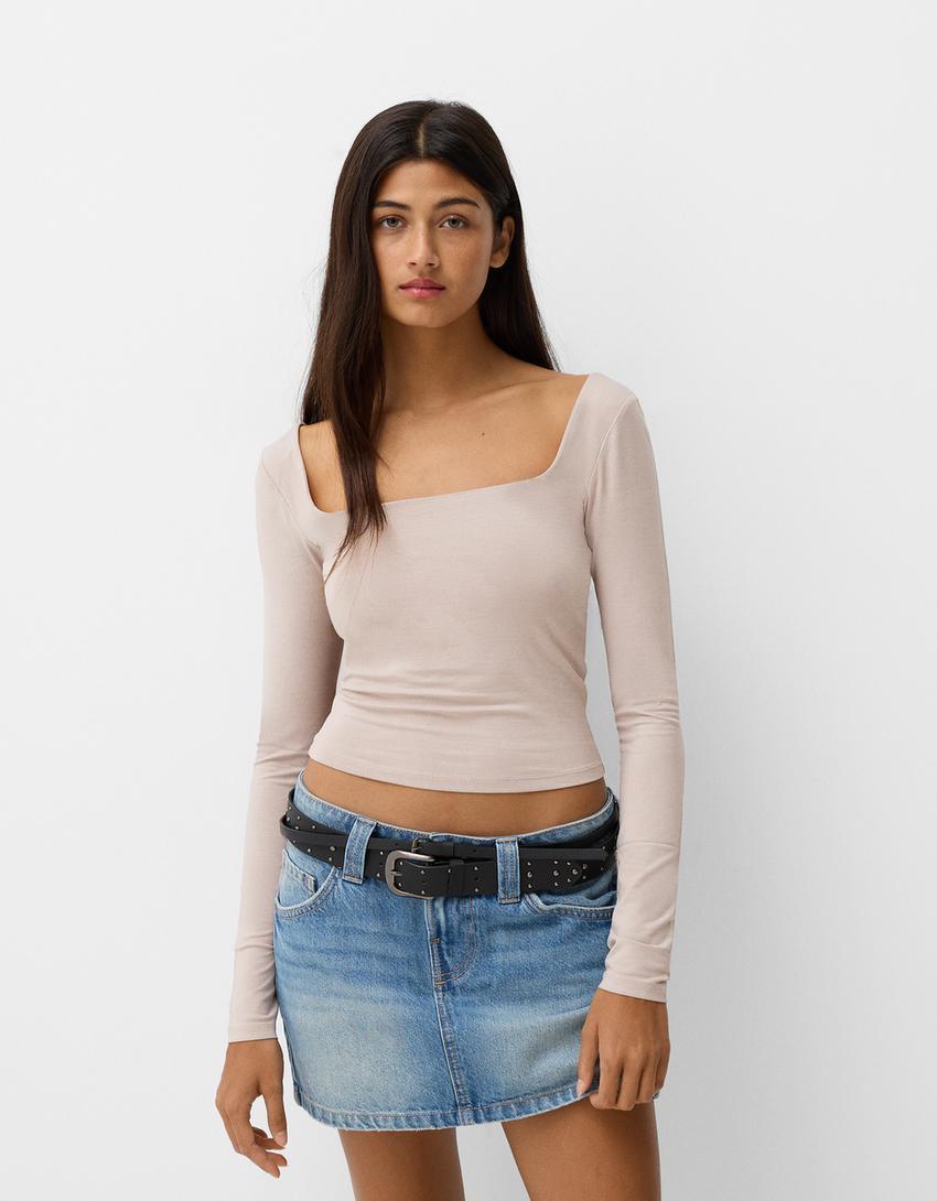 Square neckline long sleeve T-shirt Product Image