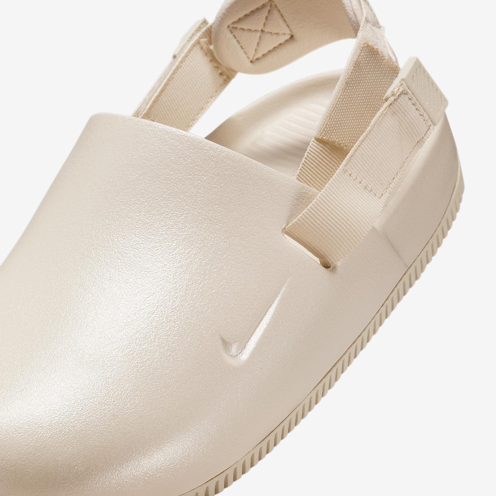 Nike Calm Pearlized Women's Mules Product Image