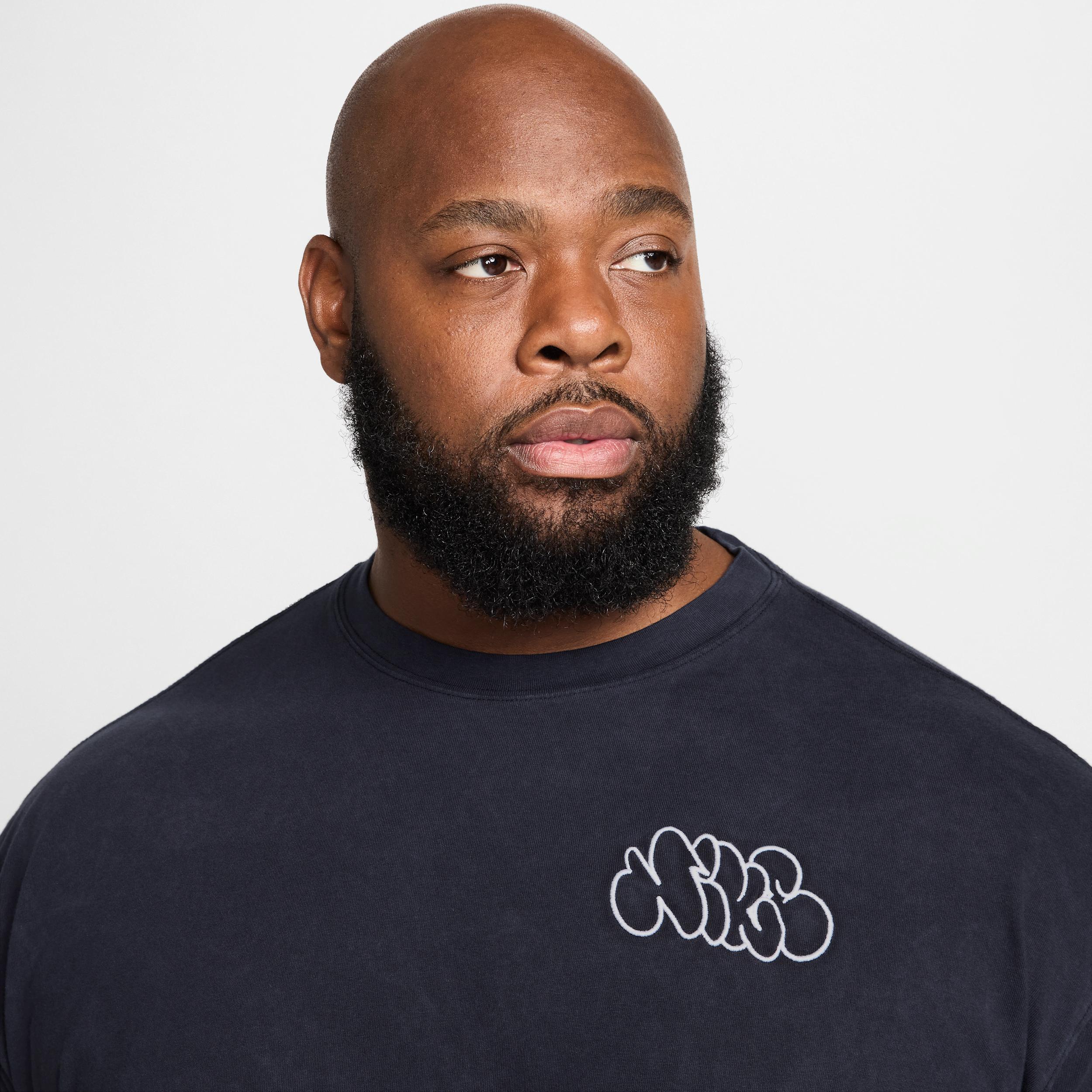 Nike Men's Max90 Basketball T-Shirt Product Image
