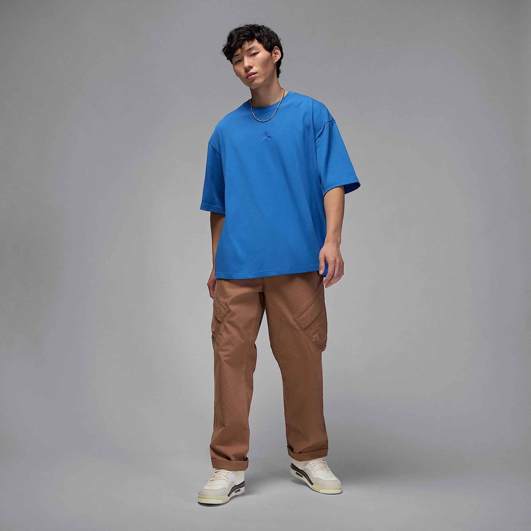 Jordan Flight Essentials Men's Oversized T-Shirt Product Image