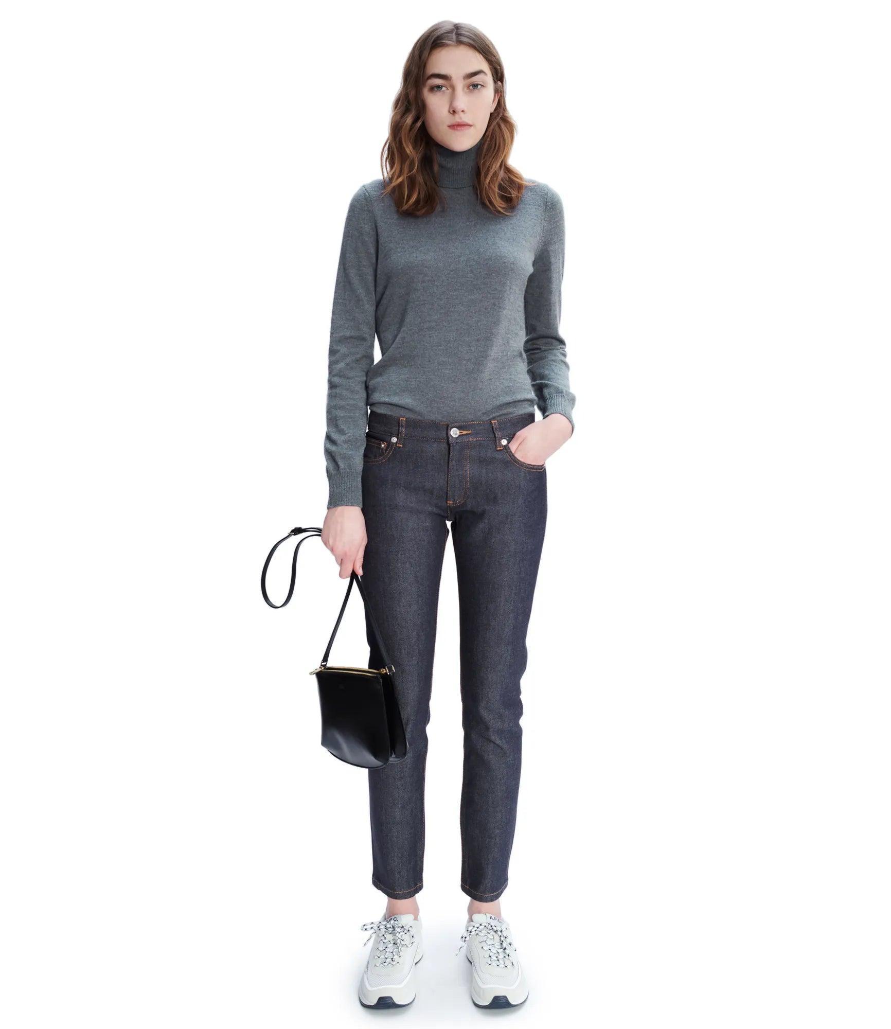 Jean Etroit Court Female Product Image