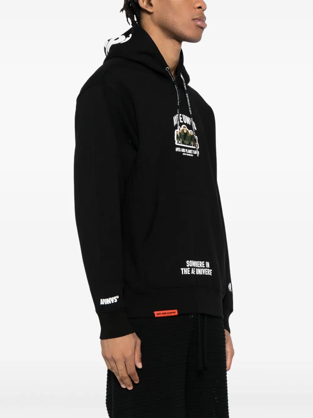 logo hoodie Product Image
