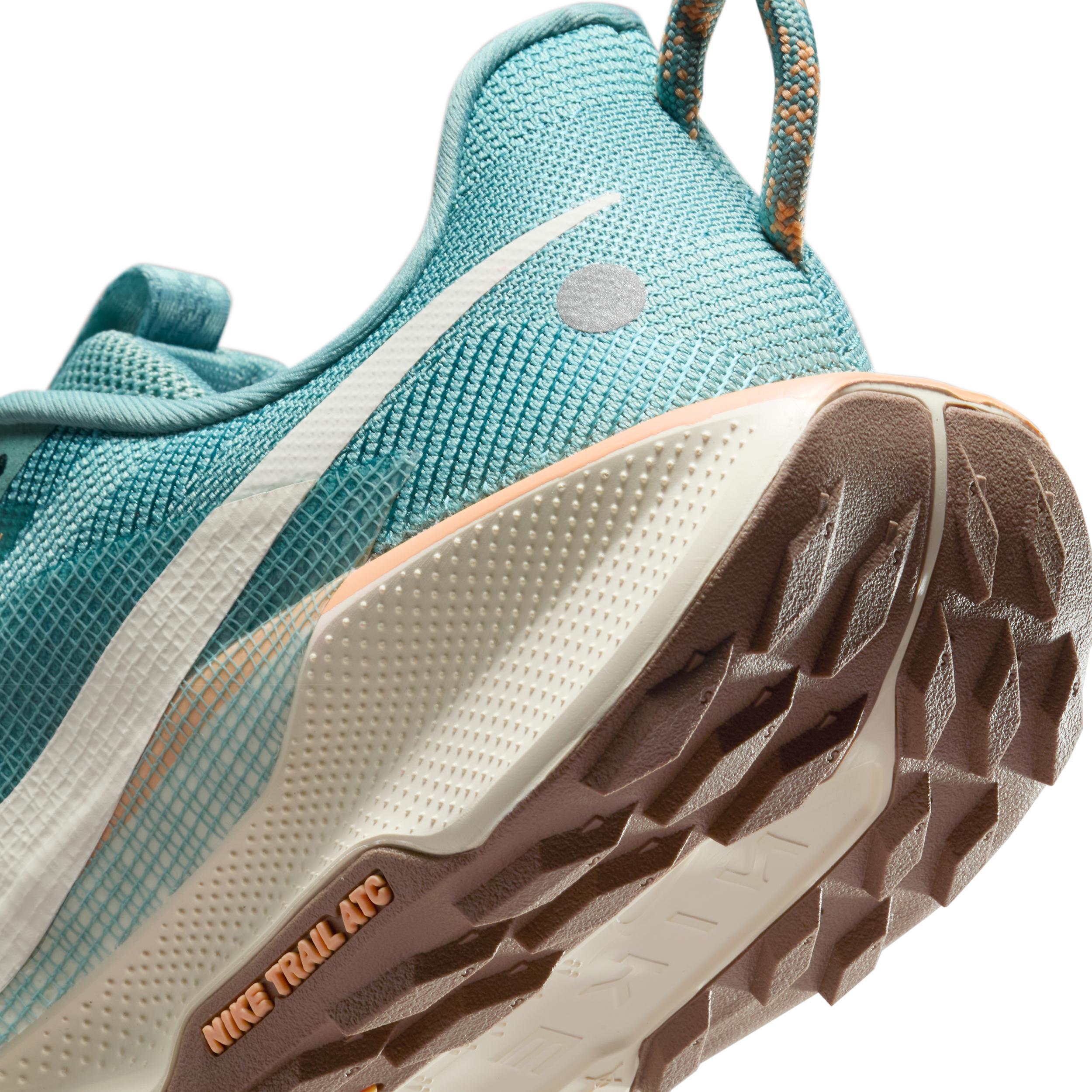 Nike Women's Pegasus Trail 5 Trail Running Shoes Product Image