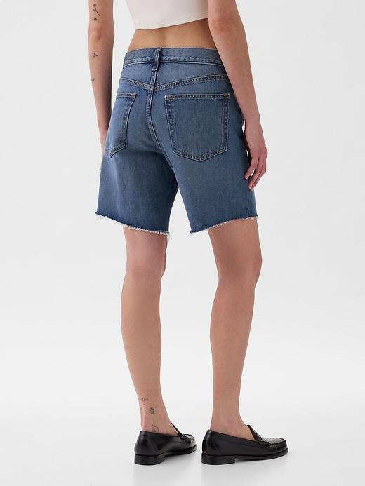 8" Mid Rise '90s Loose Denim Bermuda Shorts Product Image