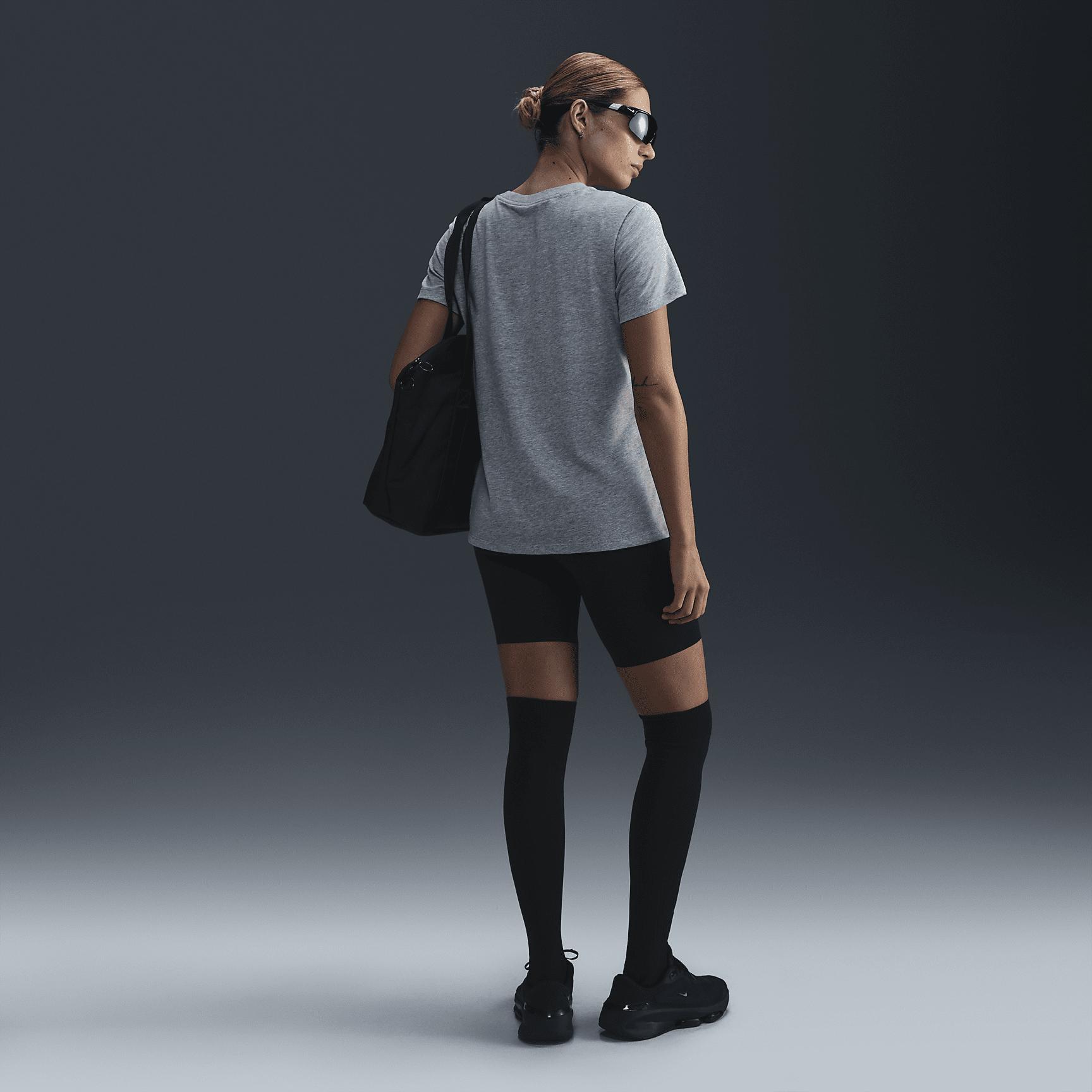 Nike Women's Swoosh Wrestling T-Shirt Product Image