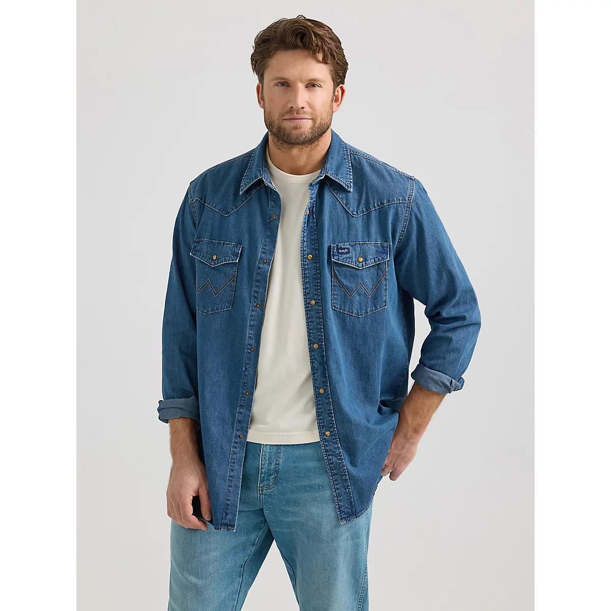 Men's Wrangler® Classic Denim Western Snap Shirt Denim Product Image