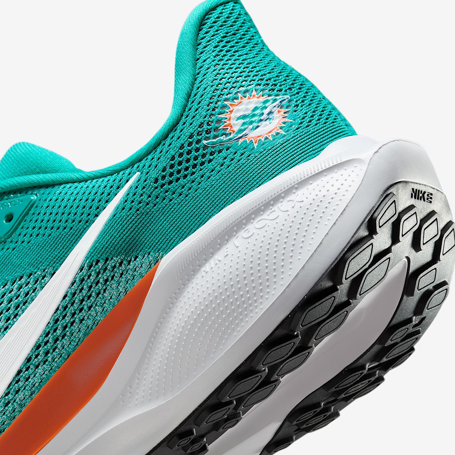 Miami Dolphins Pegasus 41 Men's Nike NFL Road Running Shoes Product Image