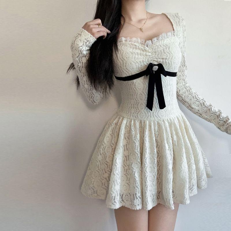 Long Sleeve Square-Neck Ruffled-Trim Plain Bow Accent Slim-Fit Mini A-Line Dress Product Image