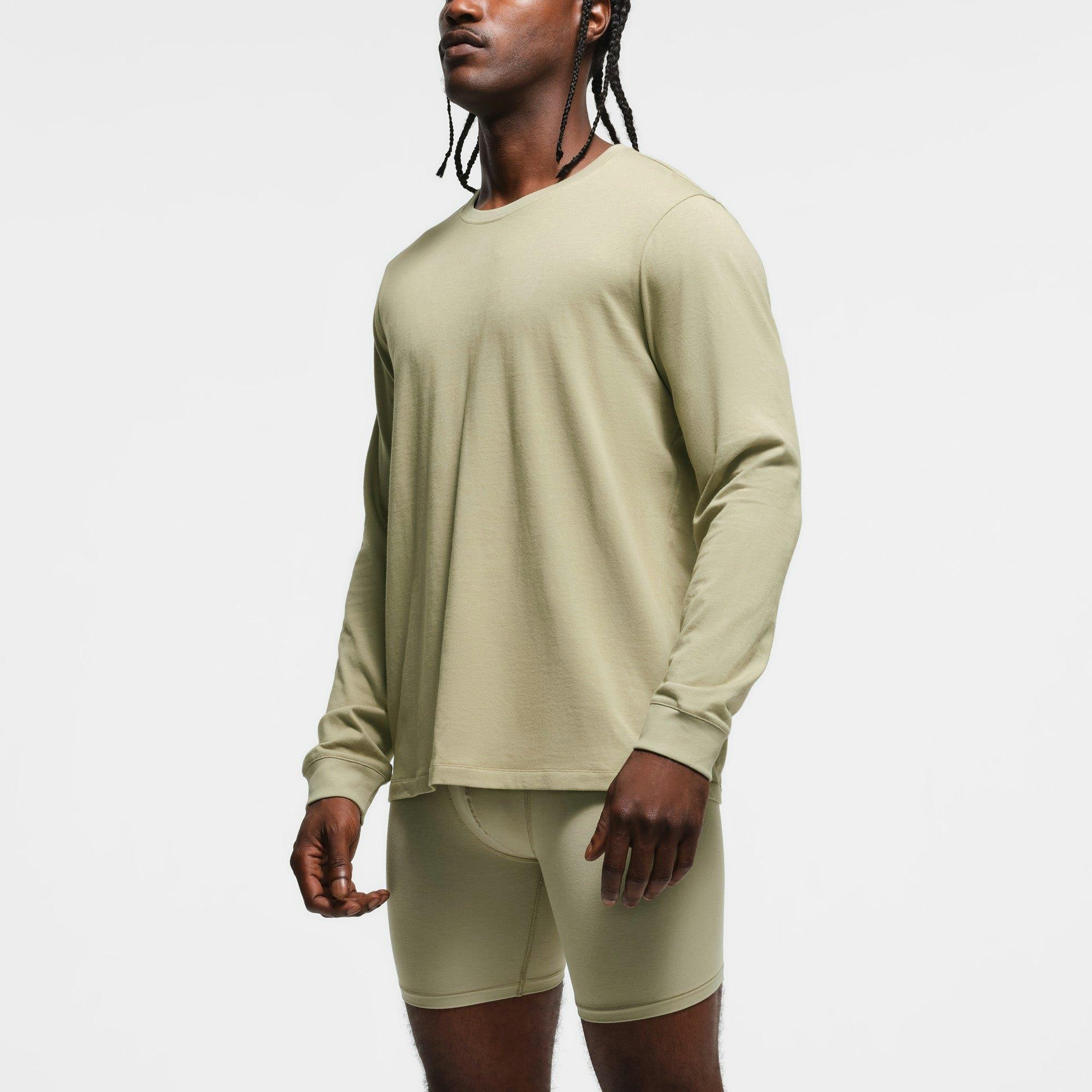 SKIMS COTTON MENS CLASSIC LONG SLEEVE T-SHIRT | PHOSPHORUS Product Image