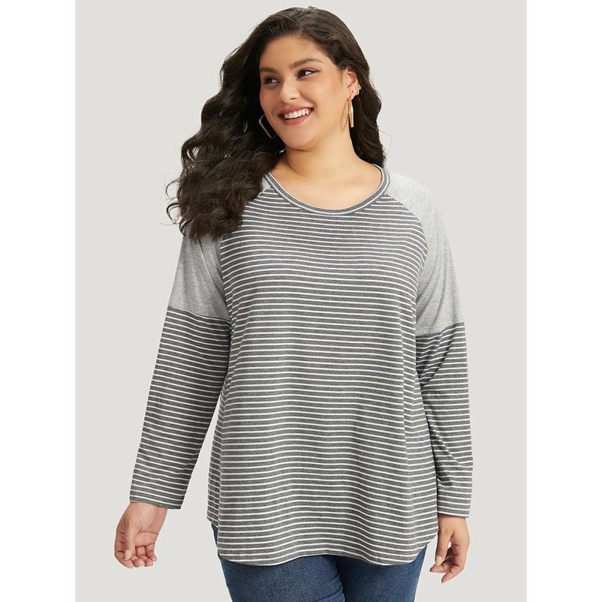 Plus Size Striped Patchwork Crew Neck Raglan Sleeve T-shirt Gray Women Casual Patchwork Striped Round Neck Dailywear T-shirts BloomChic 10/M Product Image