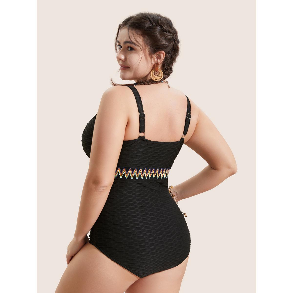 Plus Size Contrast Webbing Wrap One Piece Swimsuit Women's Swimwear Black Beach Woven ribbon&lace trim Curve Bathing Suits High stretch One Pieces BloomChic 12/L Product Image